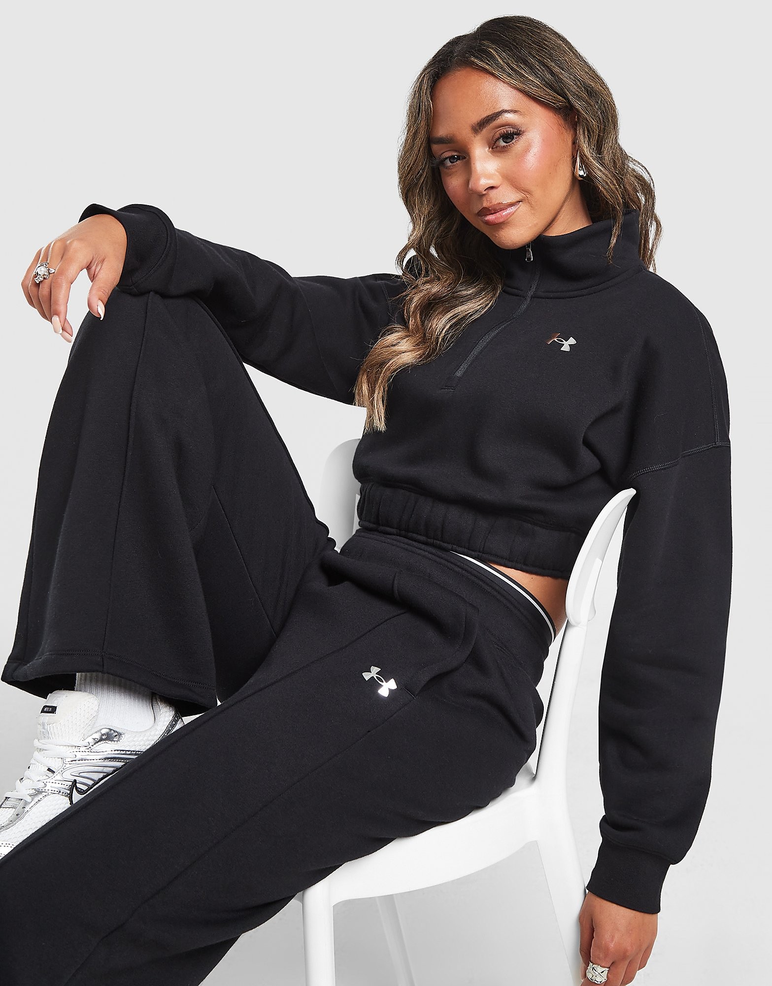 Under Armour Wordmark 1 4 Zip Cropped Sweatshirt Zwart- Dames Zwart
