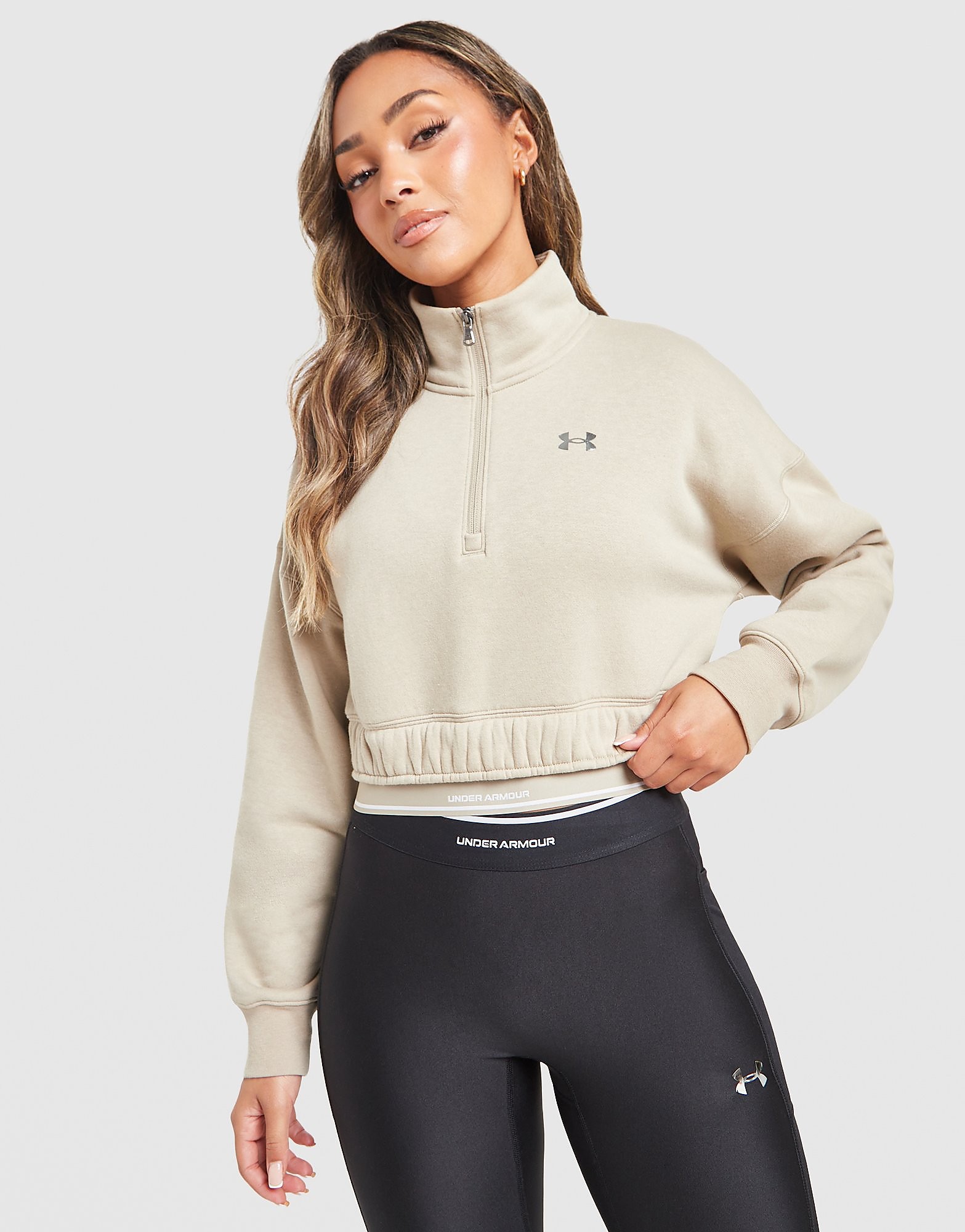 Under Armour Wordmark 1/4 Zip Cropped Sweatshirt - Beige- Dames, Beige