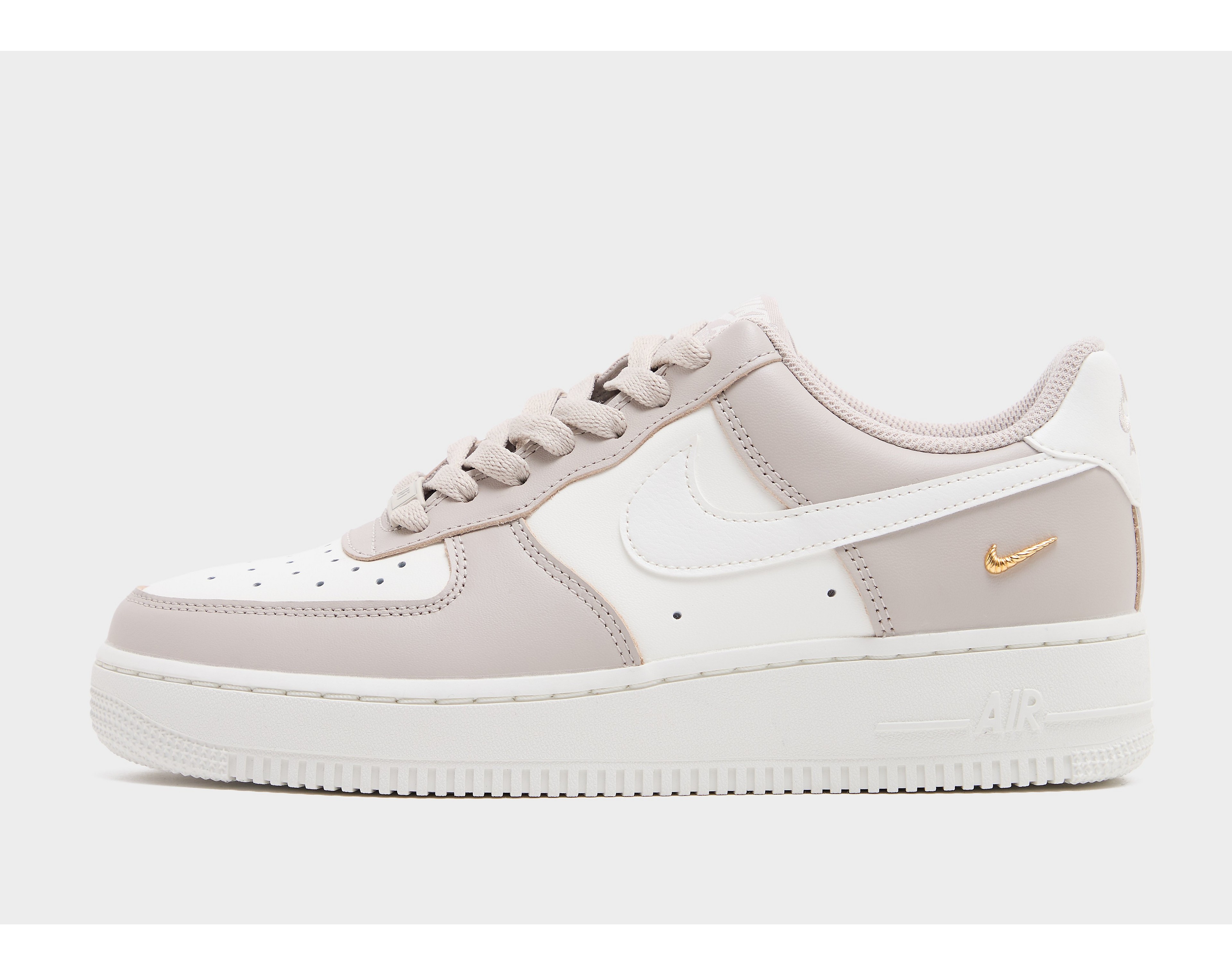 Air Force 1 Low Dam