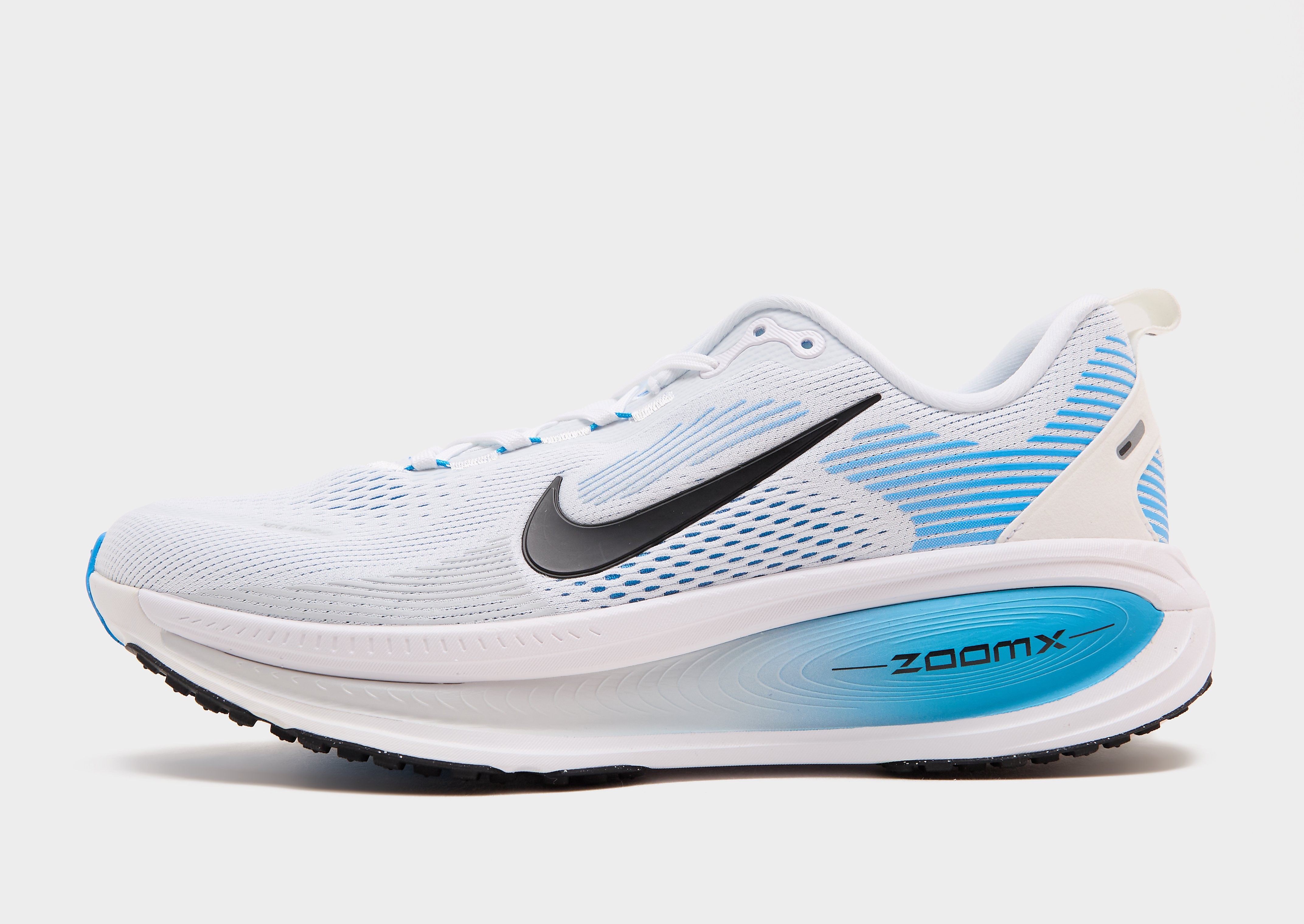 Nike Vomero 18, vue de côté