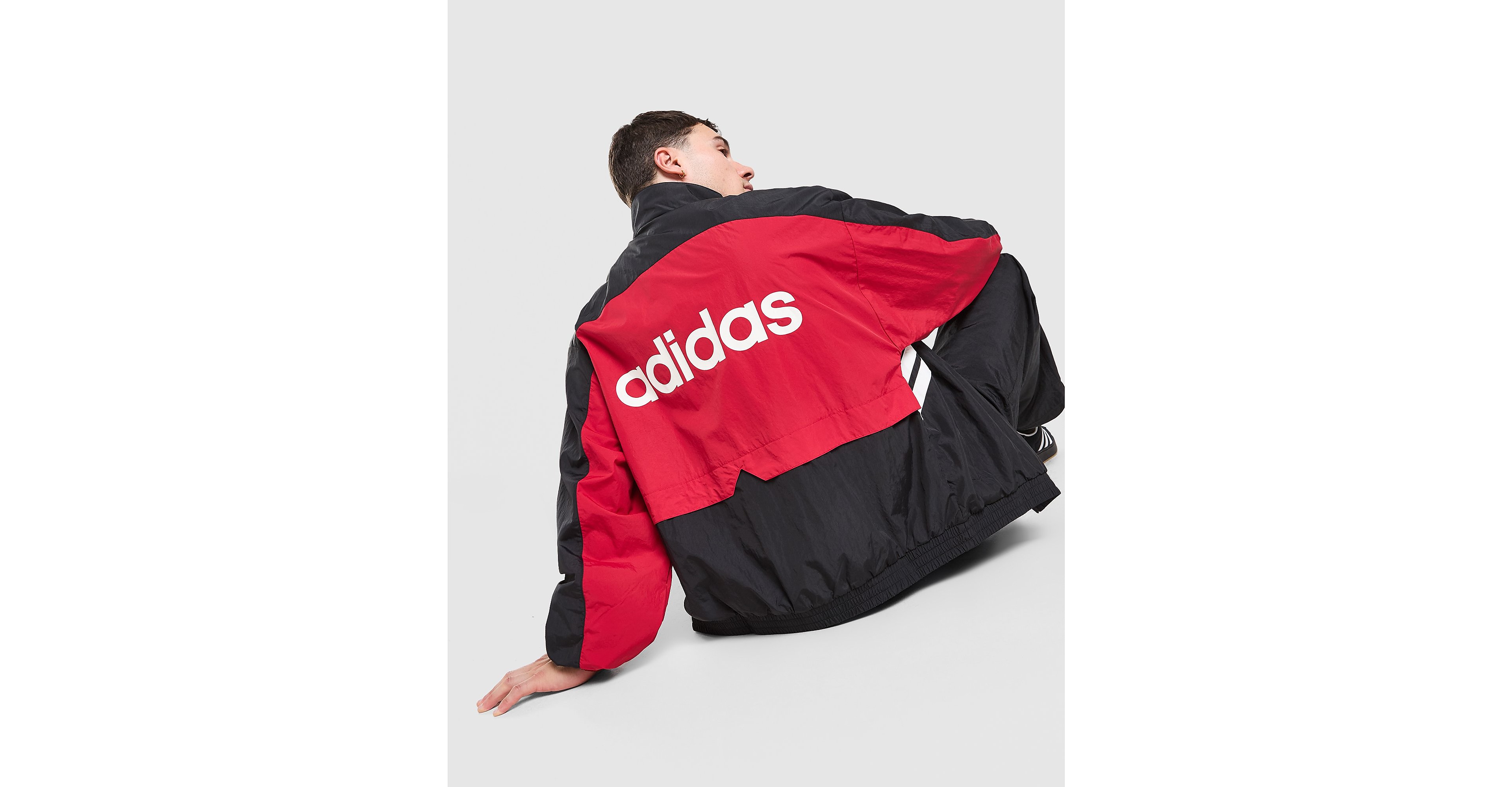 Adidas Originals Övergångsjacka 'Munich 93' röd / svart herr – bild 2