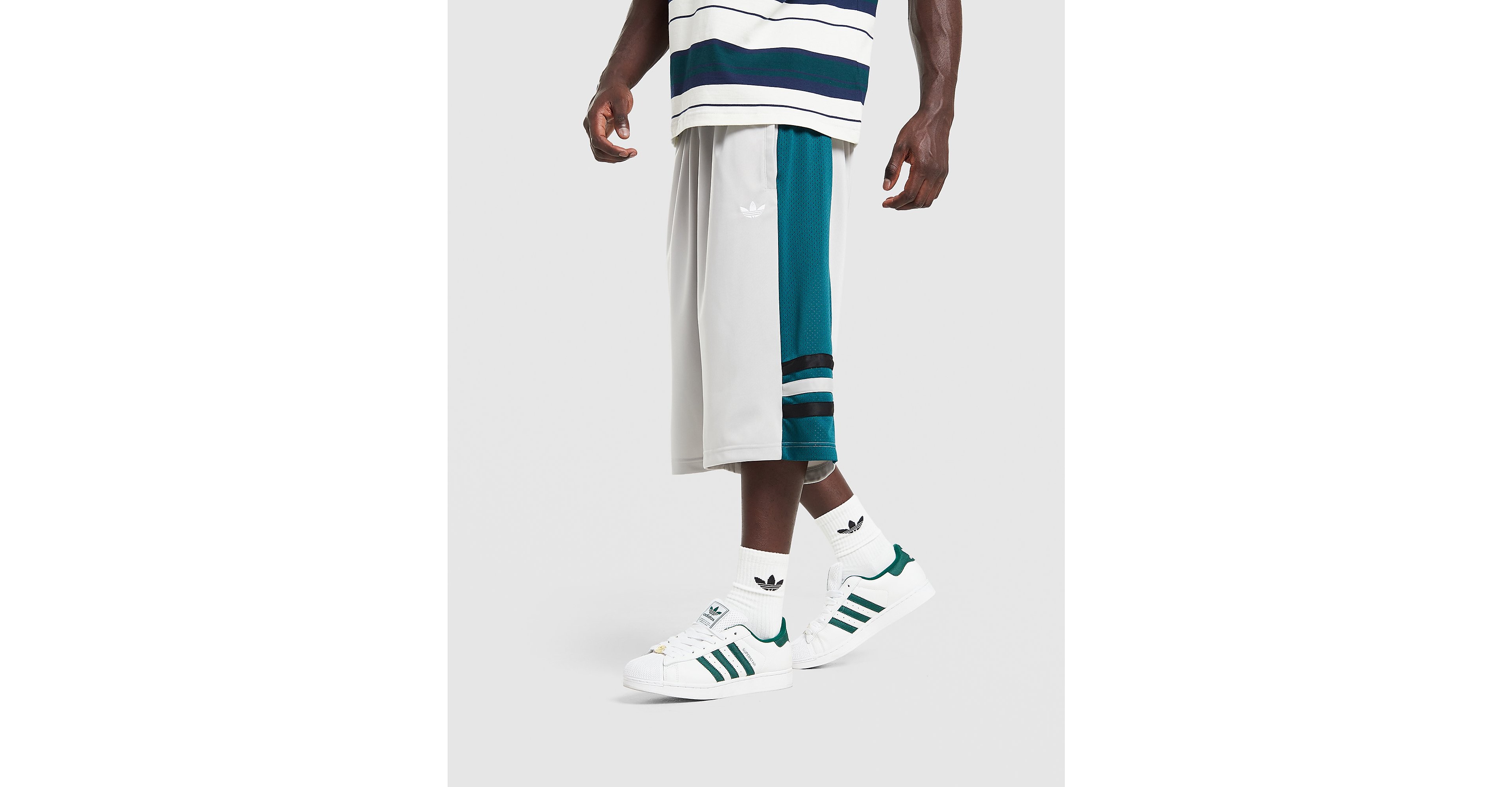 Adicolor Court Shorts