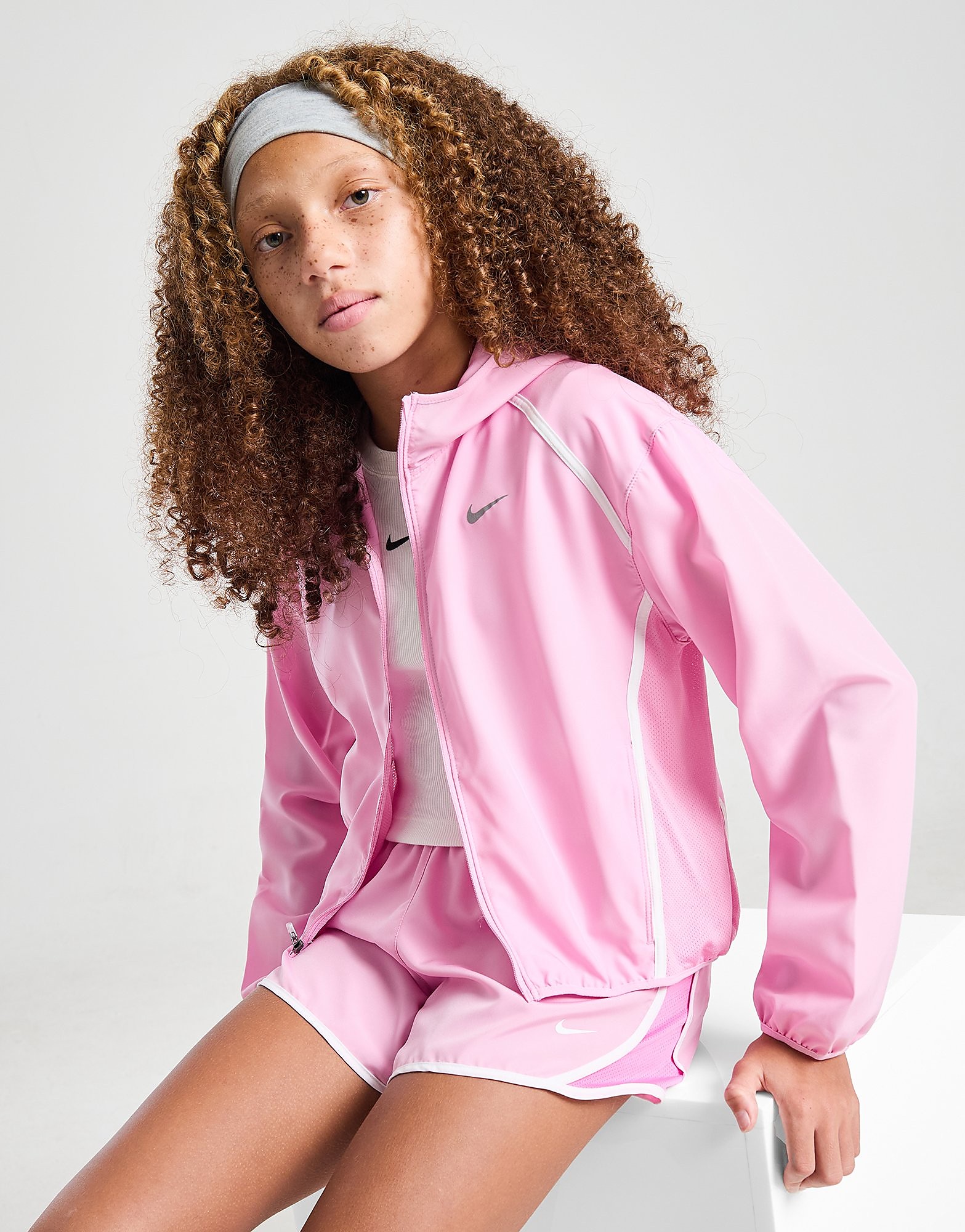 Nike Repel hardloopjack voor Tempo Roze