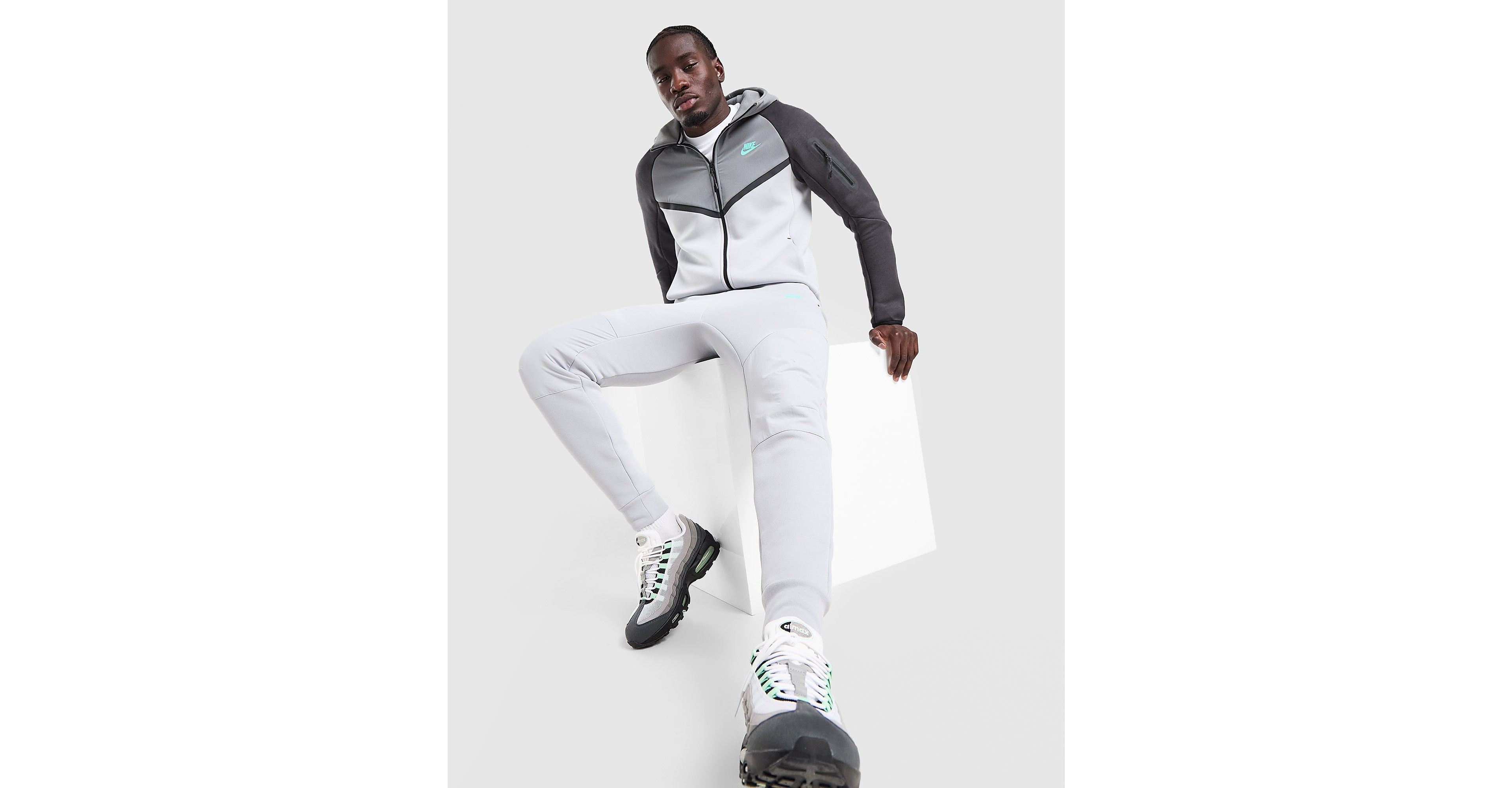 Tech Mix Joggers