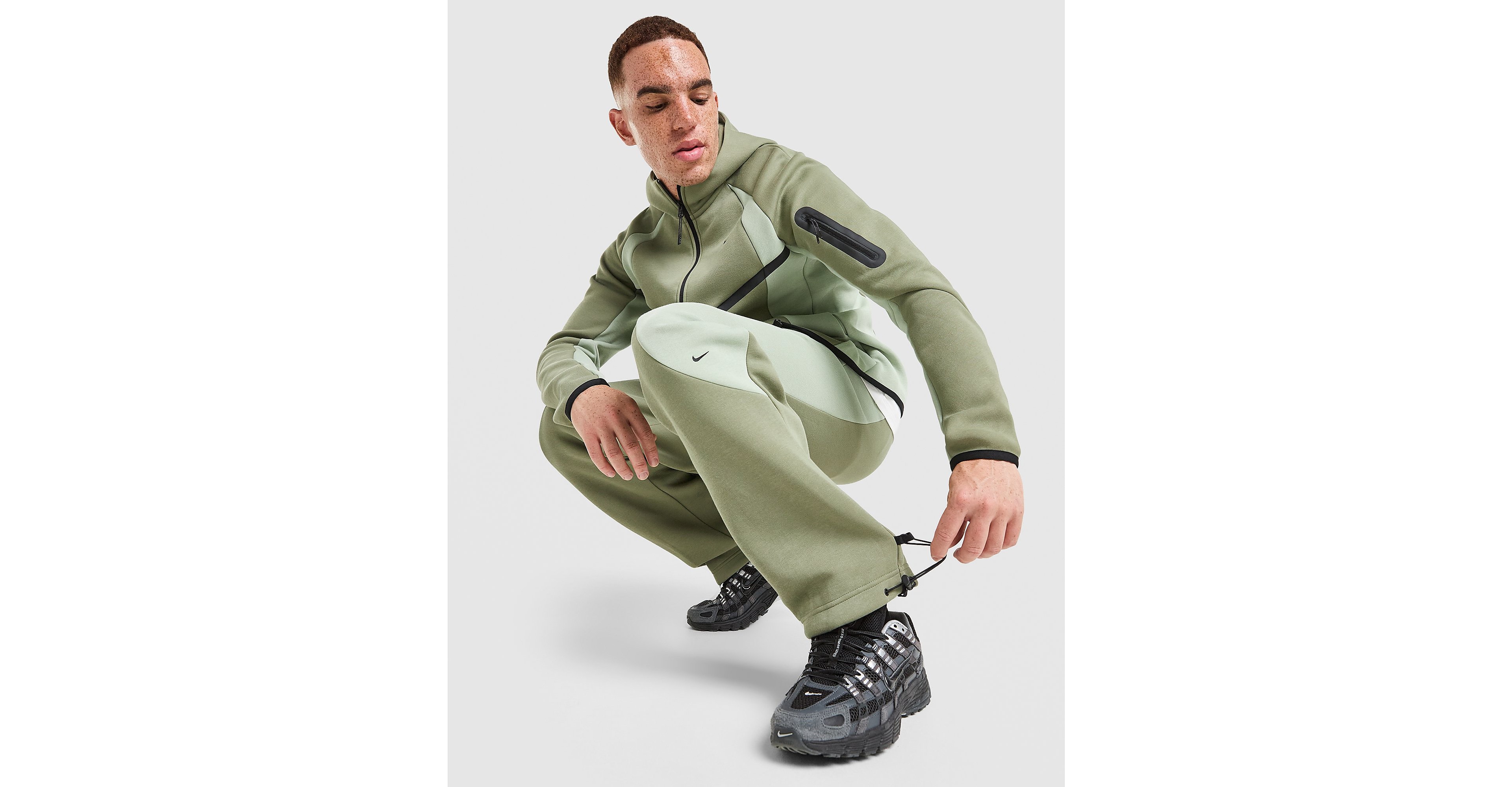 Nike Sportswear Byxa 'TECH FLC PRO' herr – bild 2