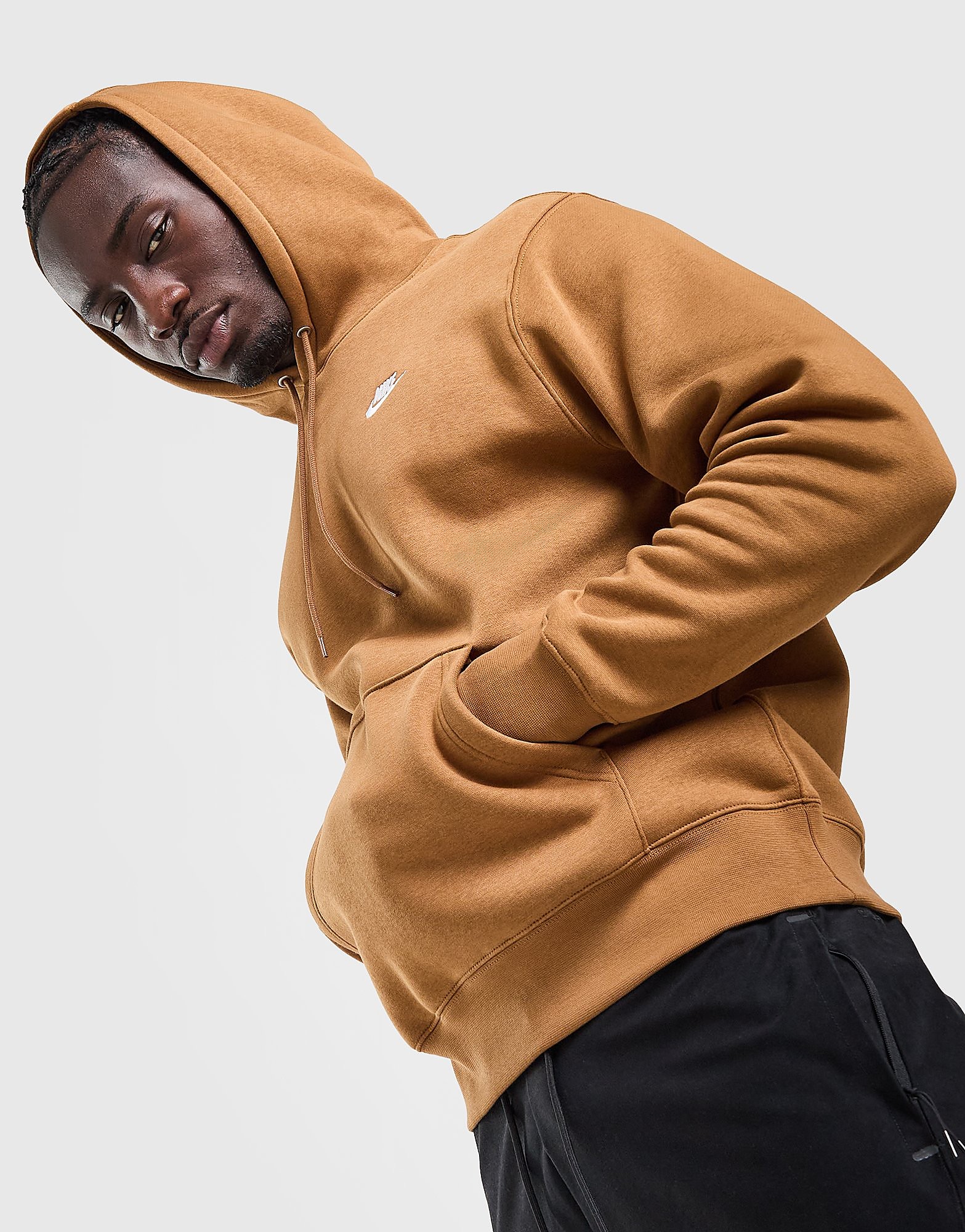 Nike Fleecehoodie voor heren Club Bruin- Heren Bruin