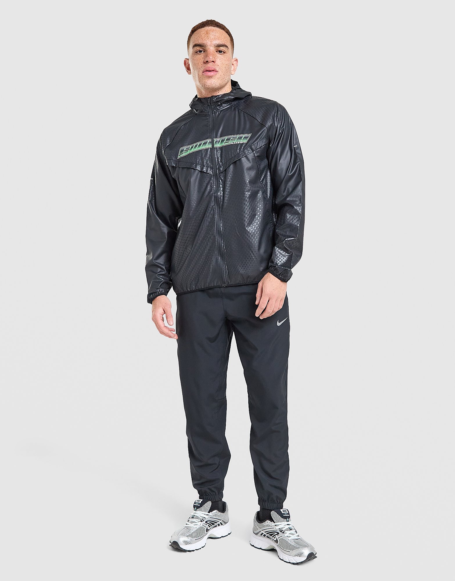 Stride Swoosh Jacket - Herren, Schwarz - male - Size: XL