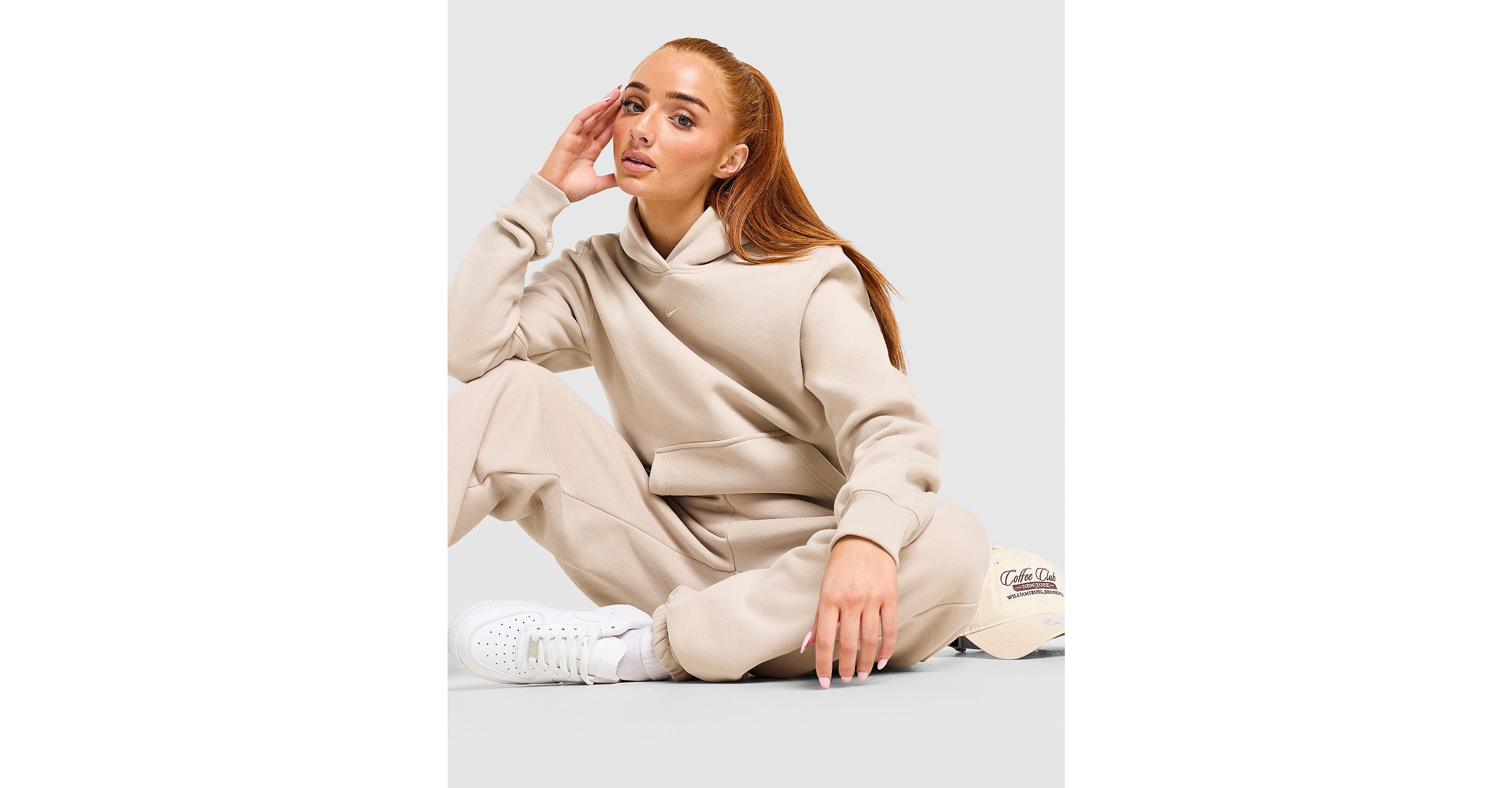 Nike Sportswear Sweatshirt 'Studio Fleece' dam – bild 2