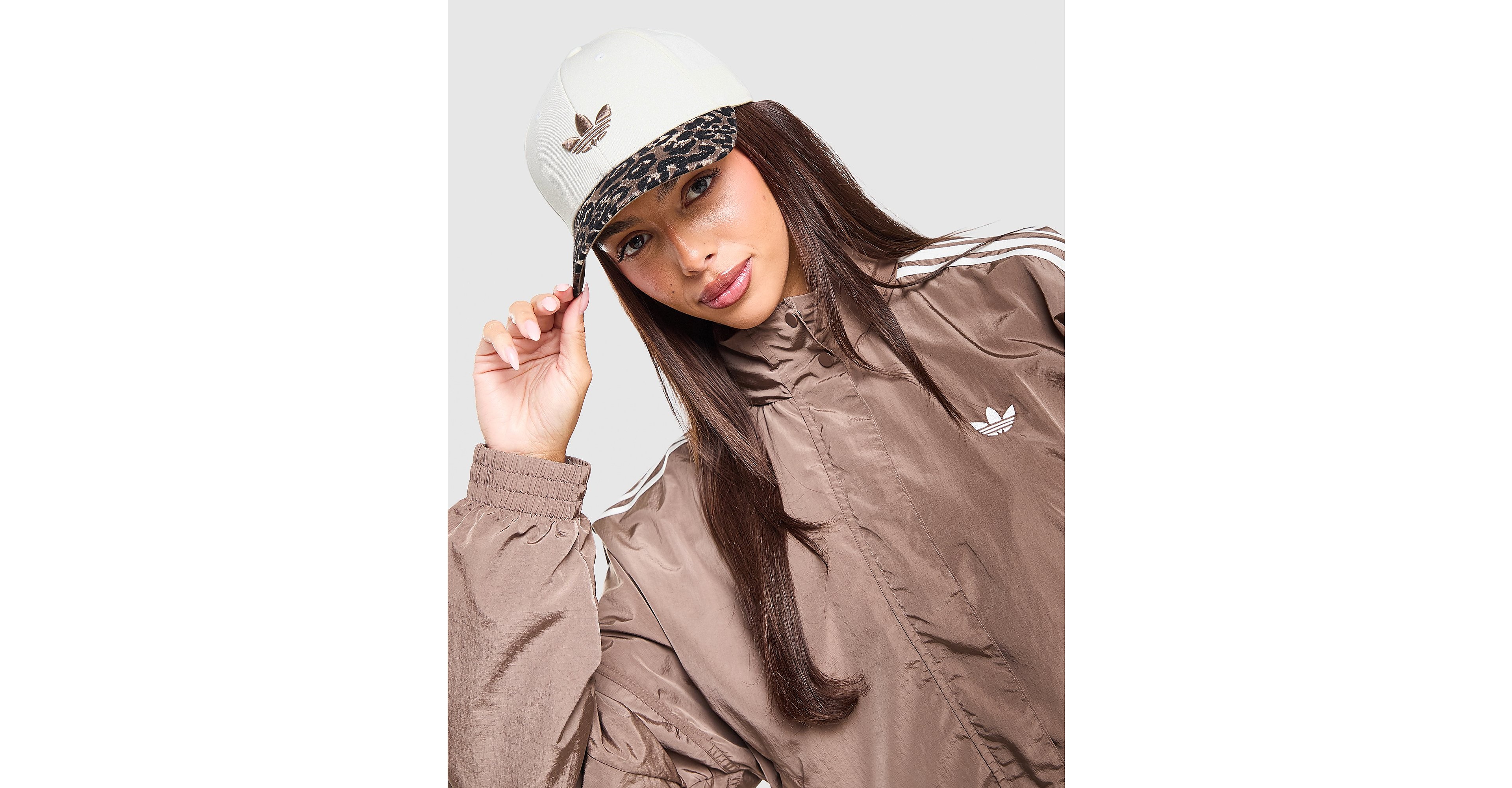 Trefoil Cap