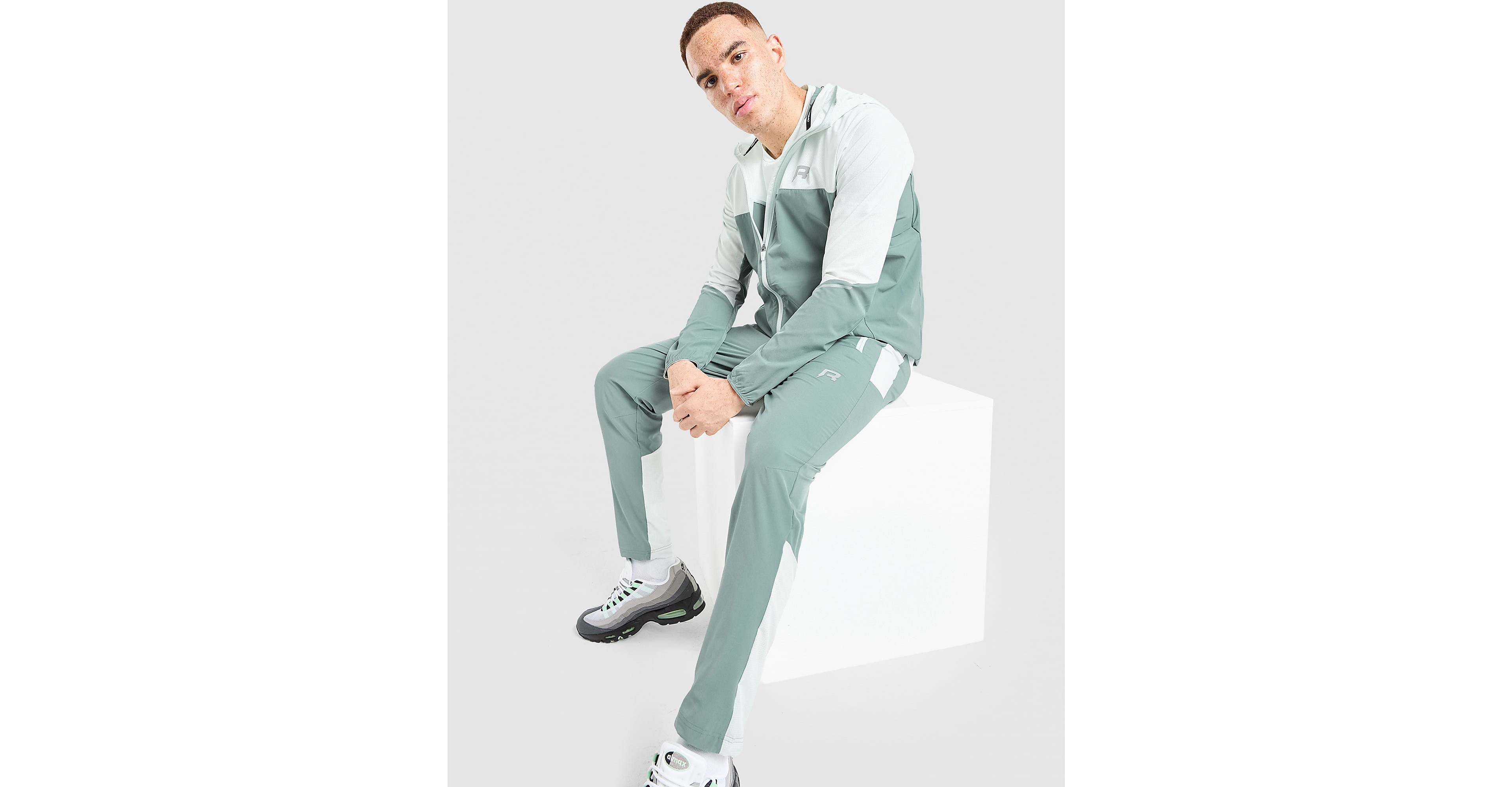 Nova Track Pants