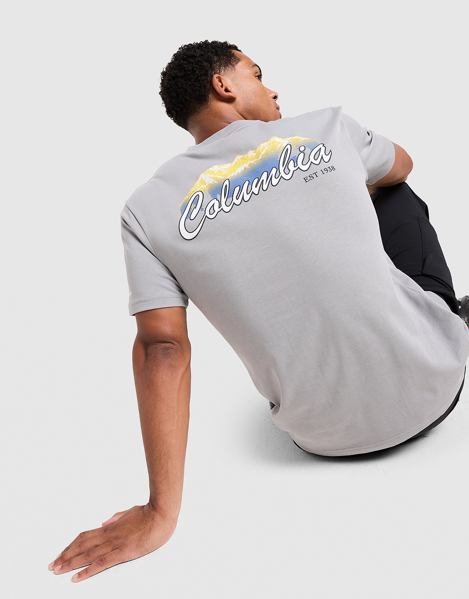 Columbia T shirt Removal - vue 1