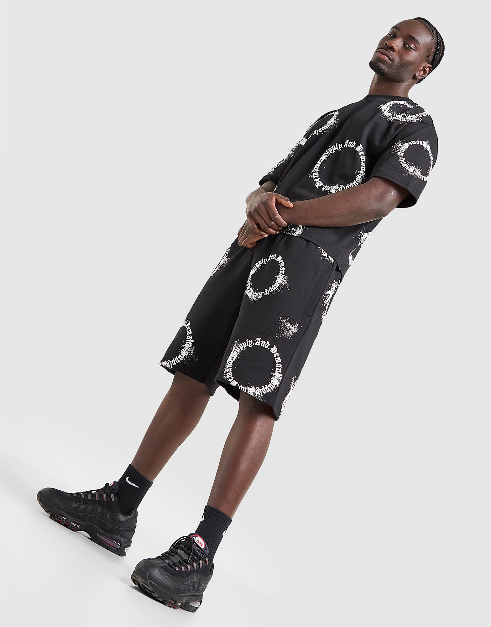 Supply & Demand Circle Shorts
