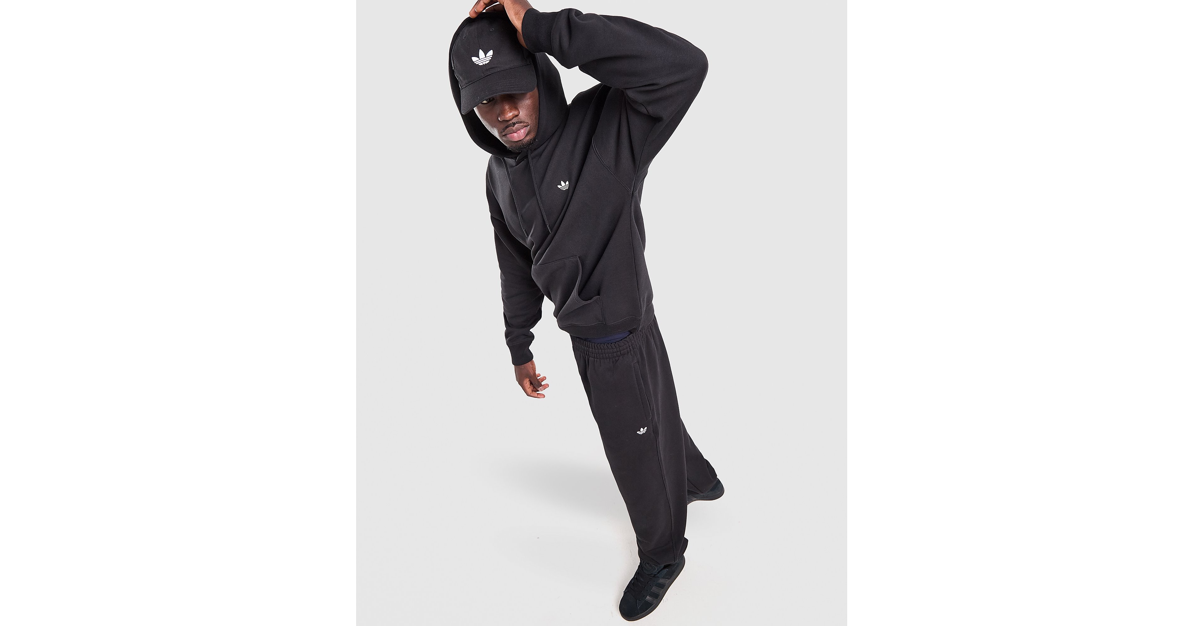 Trefoil Essentials Cuffed Joggers