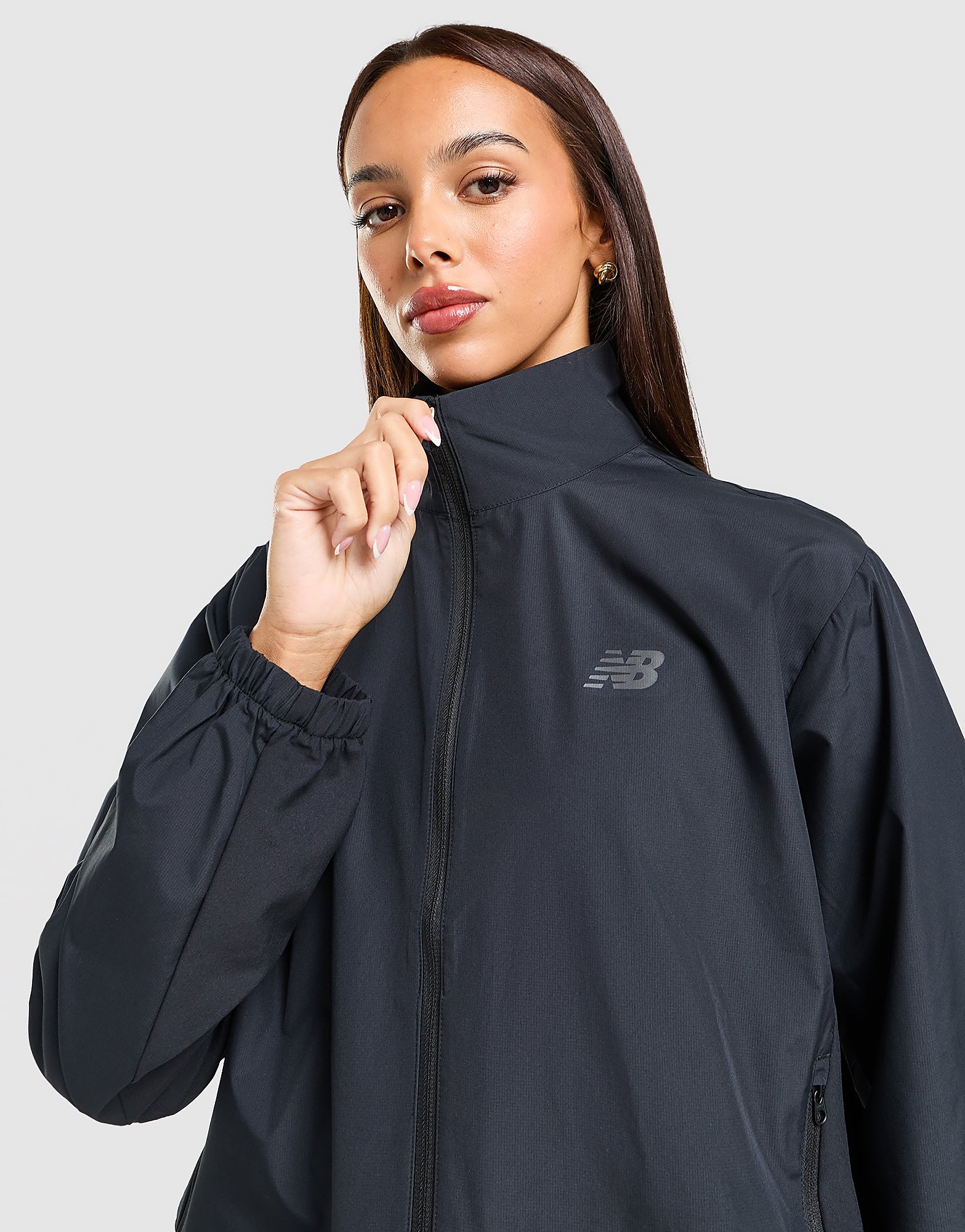 New Balance Running Foundation Woven Jacket, svart