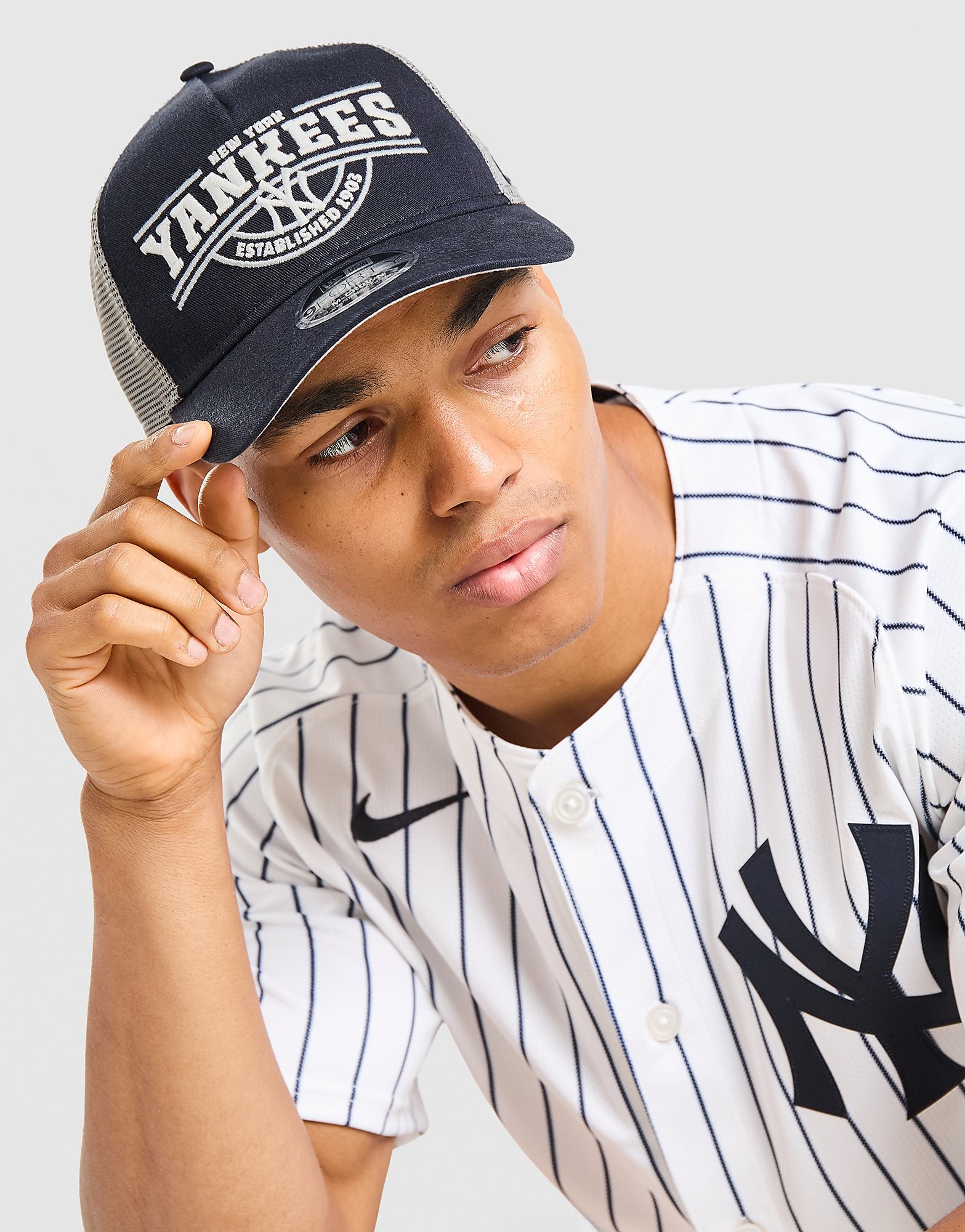 New Era MLB M-Crown 9FORTY Trucker Cap - Zwart- Dames, Zwart One Size