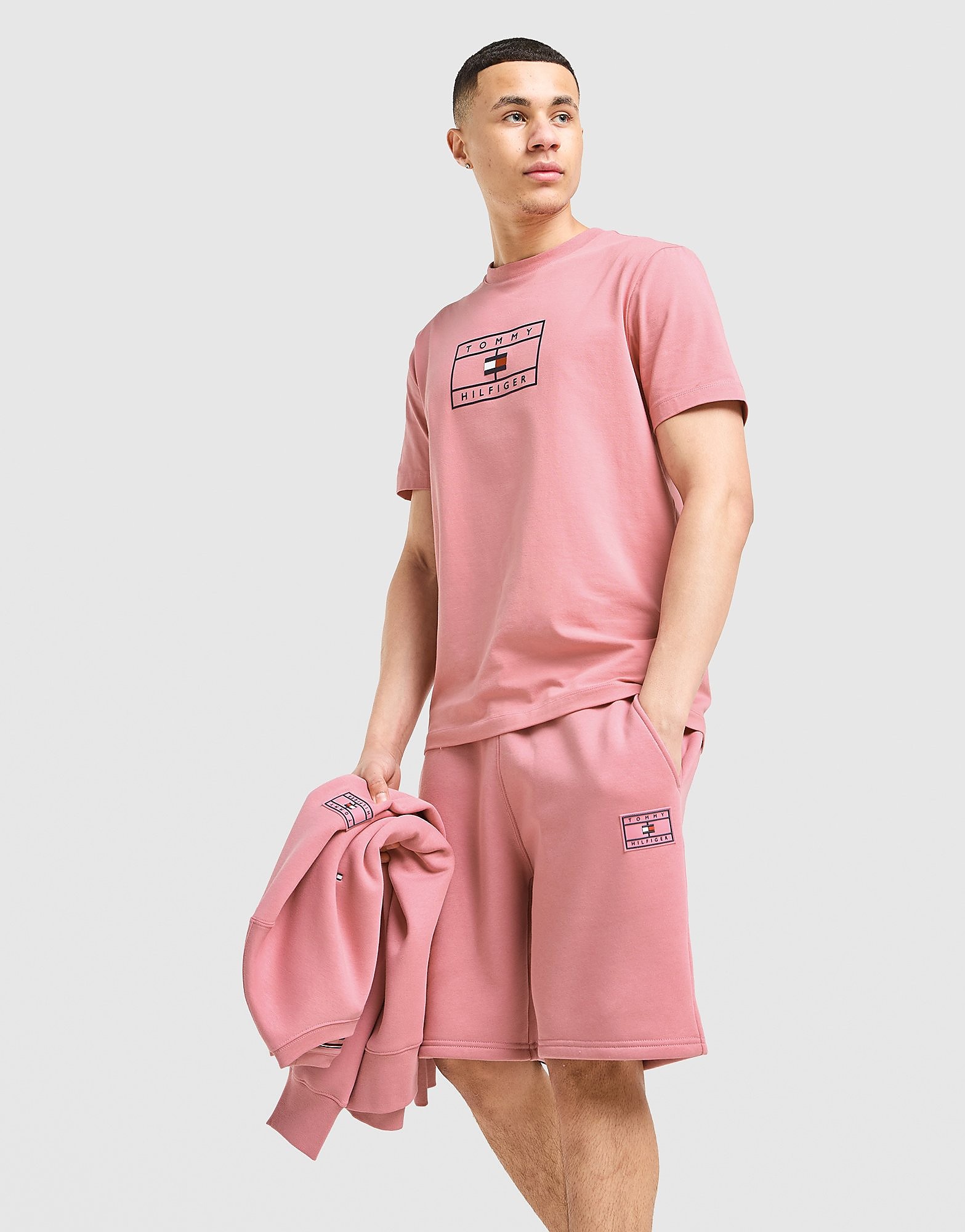 Tommy Hilfiger Large Logo T Shirt - vue 1