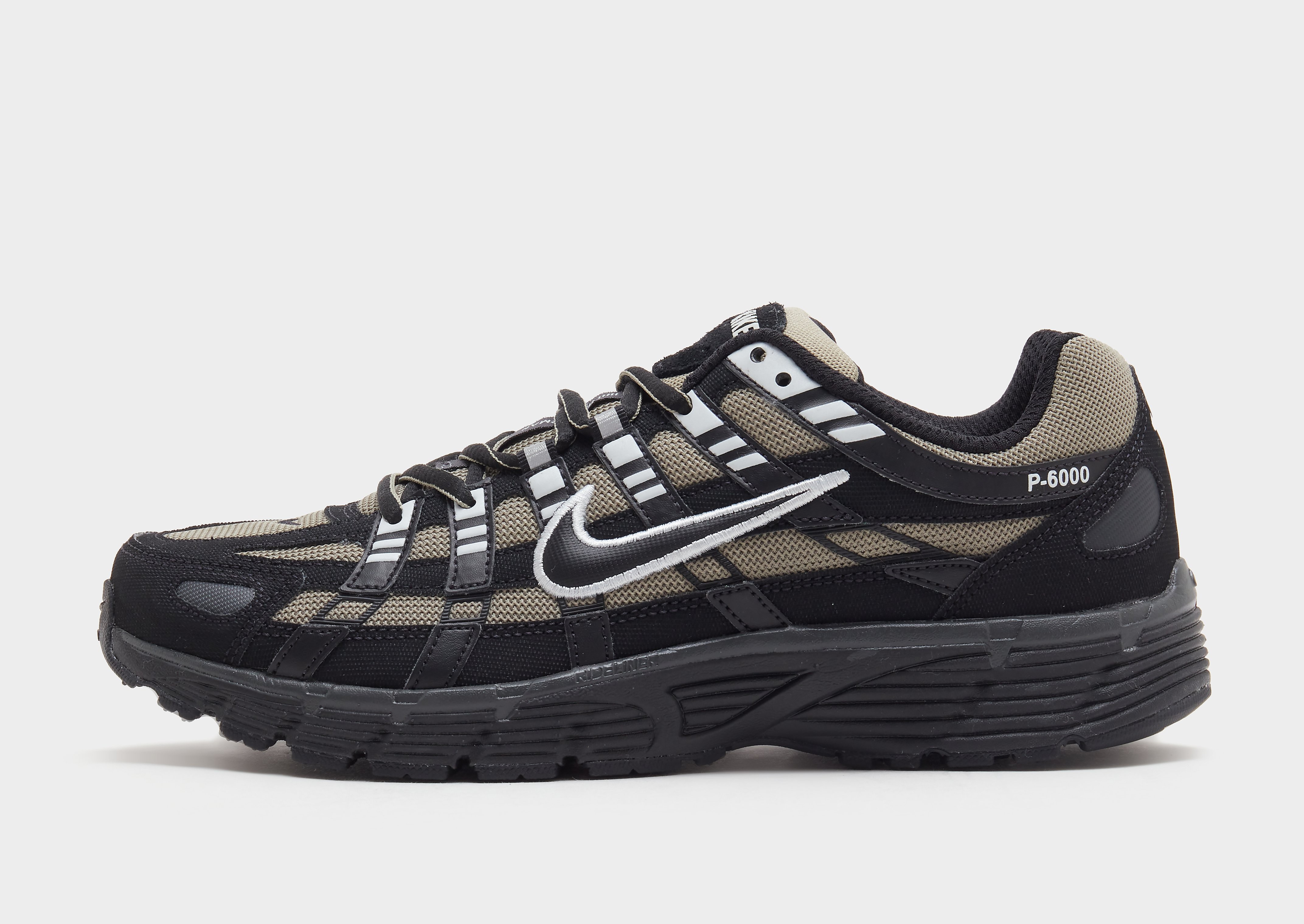 Nike P-6000, vue de côté