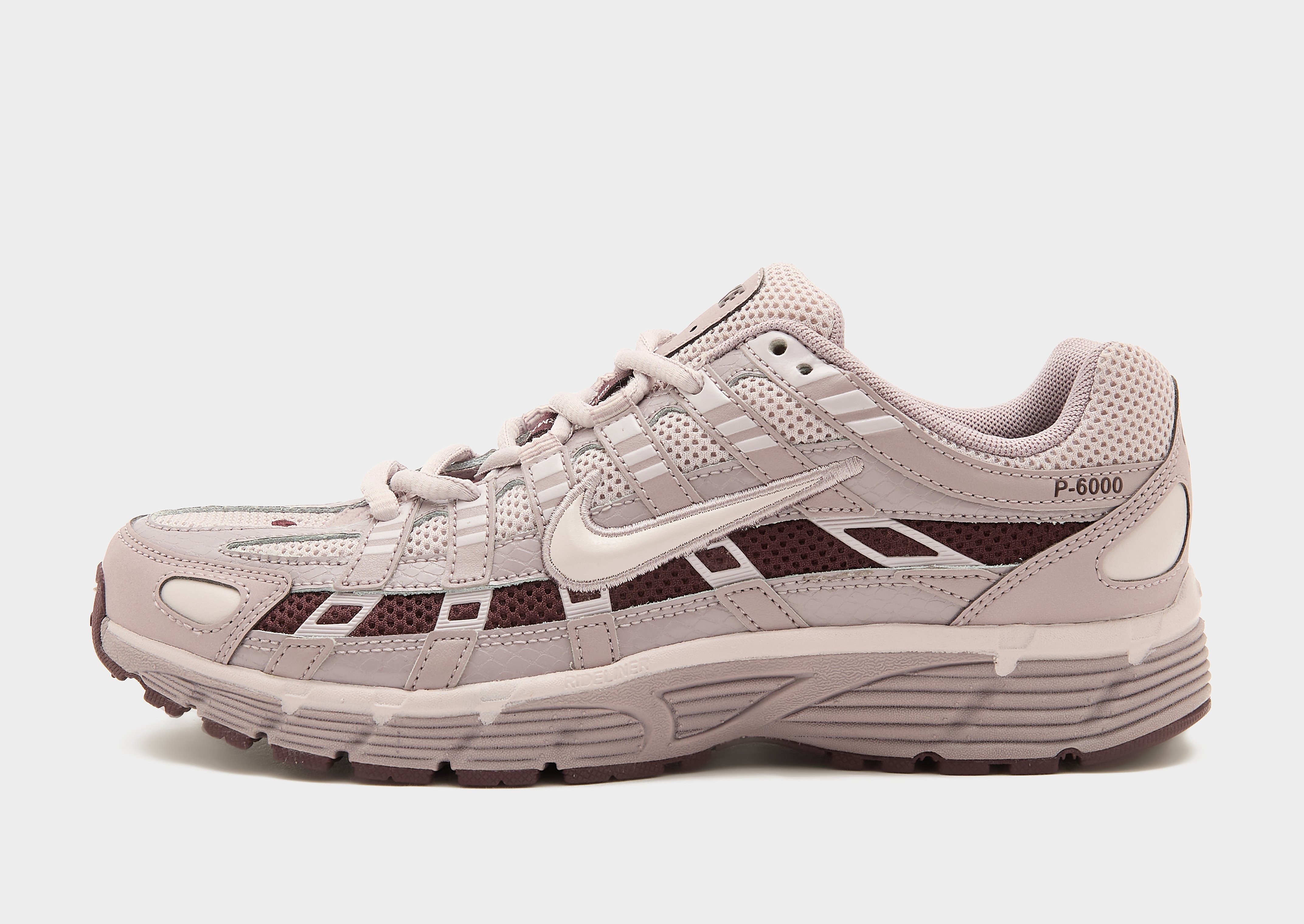 Nike P-6000 Women's, vue de côté