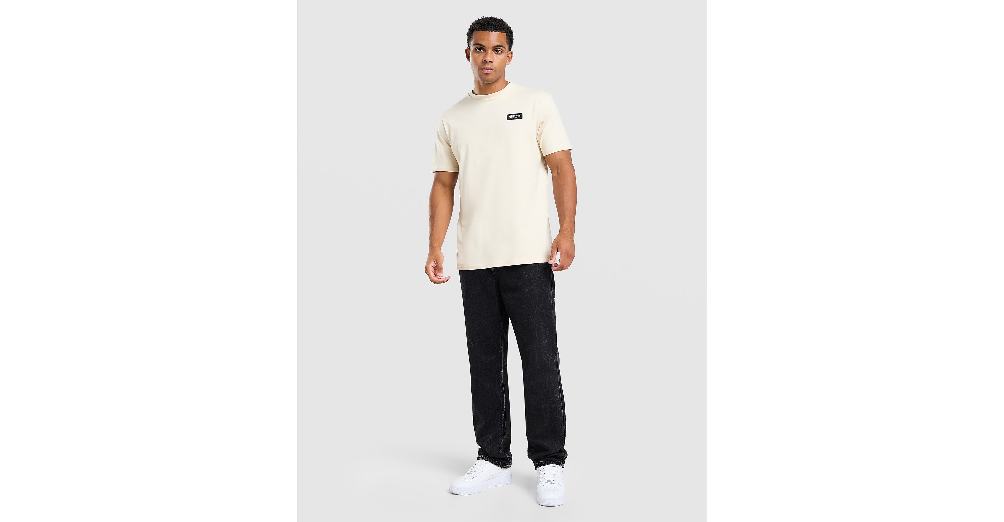 Core Relaxed Jeans