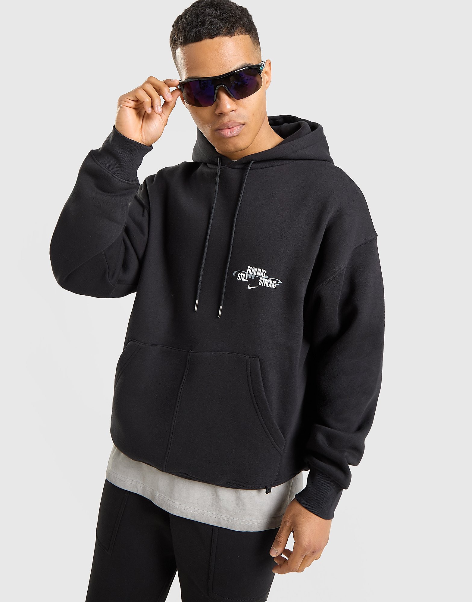 Nike Run Club Hoodie, svart