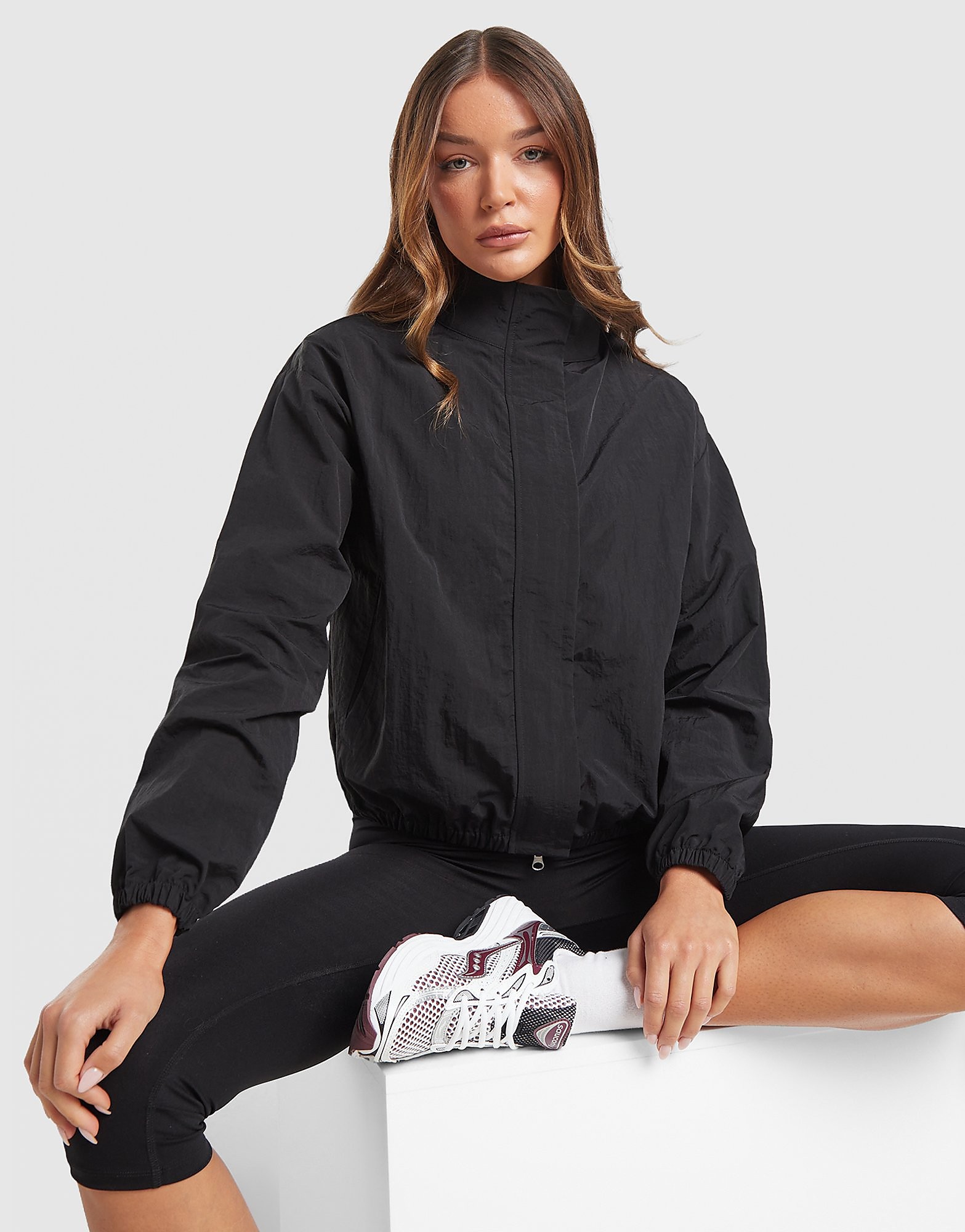 DAILYSZN Jamie Funnel Neck Jacket Zwart- Dames Zwart