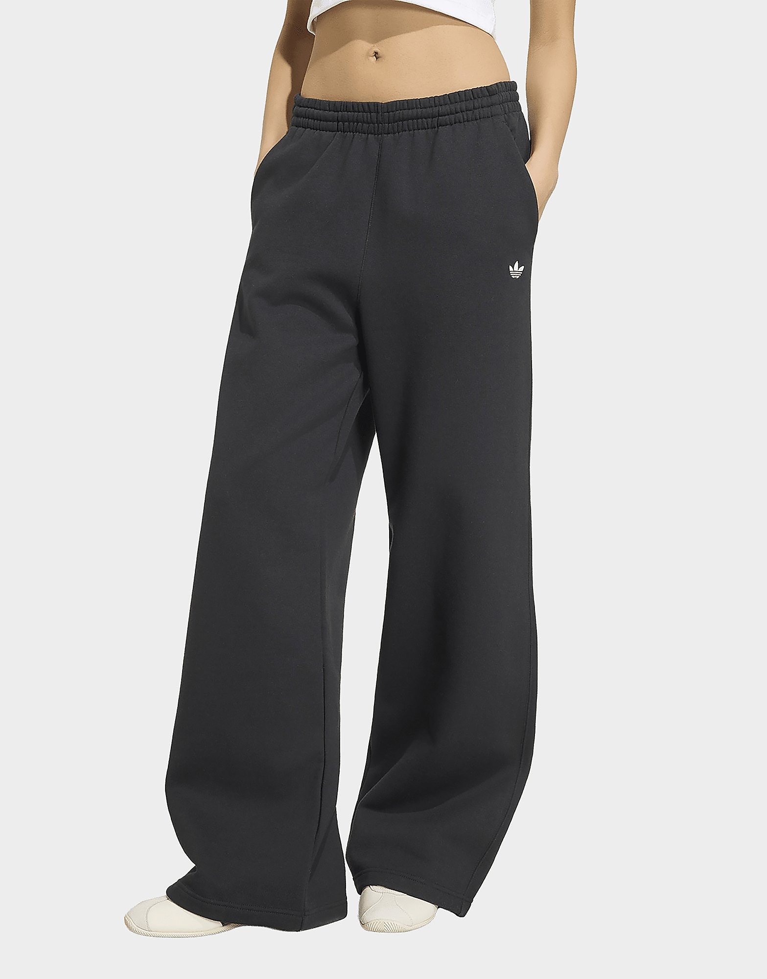 Womens adidas Pantaloni Essentials A Gamba Larga In Tessuto Felpato - Nero, nero