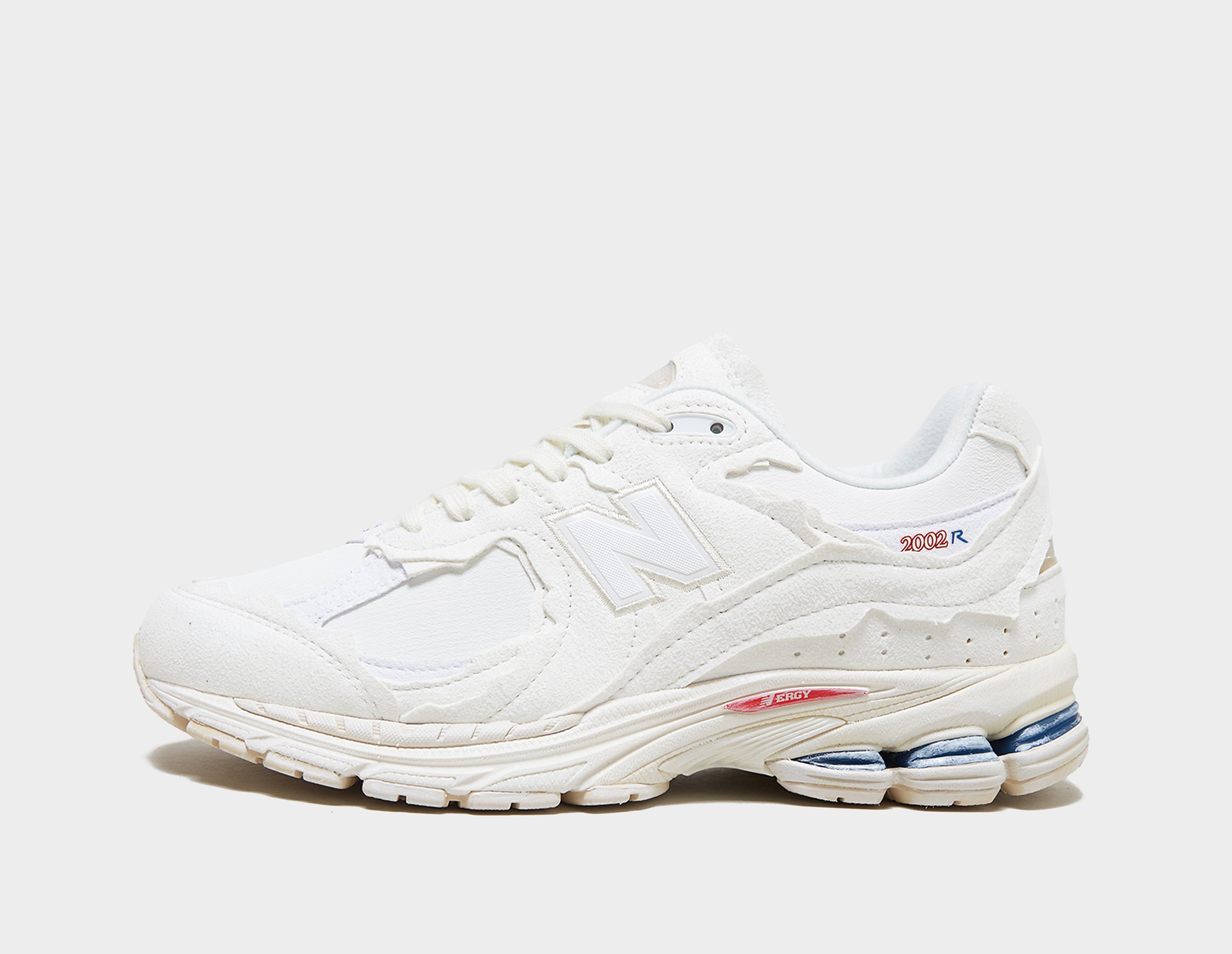 New Balance 2002R Protection Pack