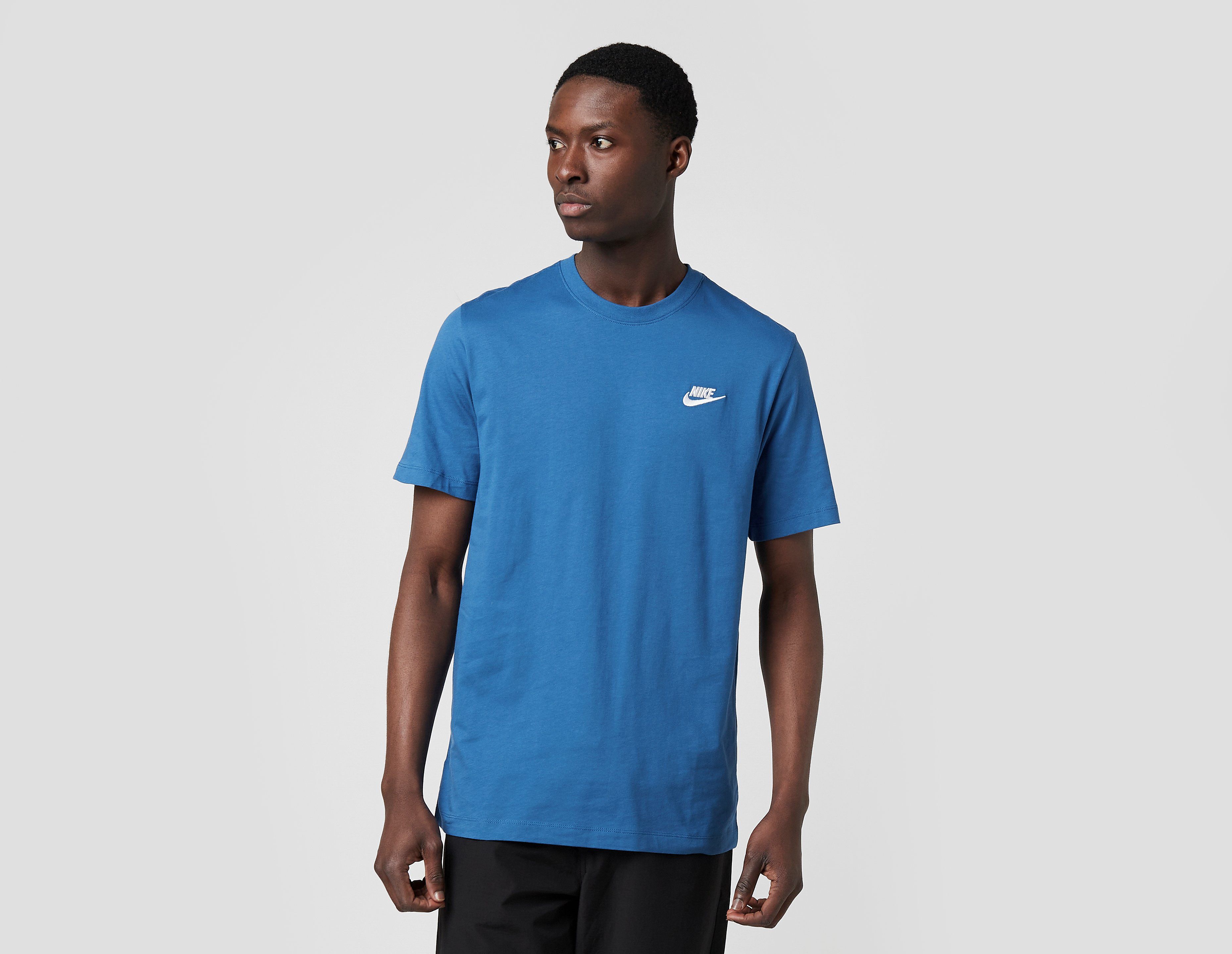 Nike Sportswear Club T-Shirt, Blue