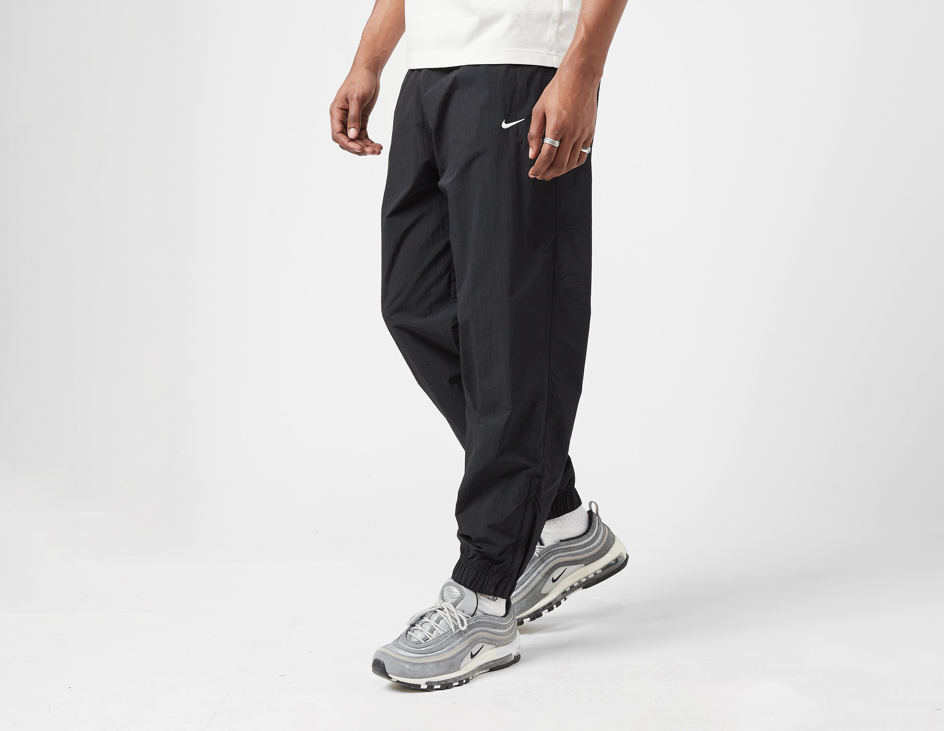 Nike NRG Premium Essentials Pantalon de Survêtement Solo Swoosh, Black