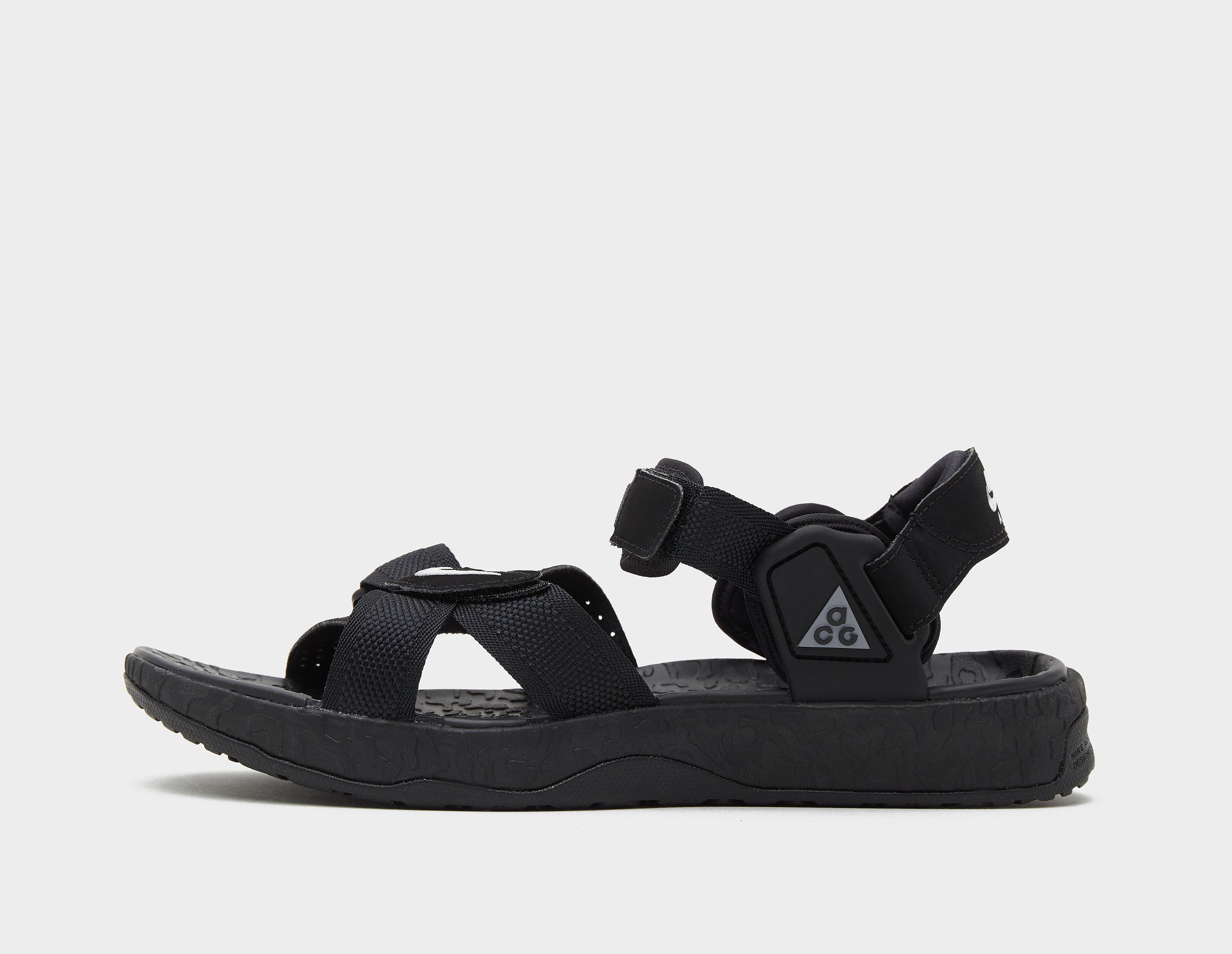 Nike ACG Air Deschutz+, negro