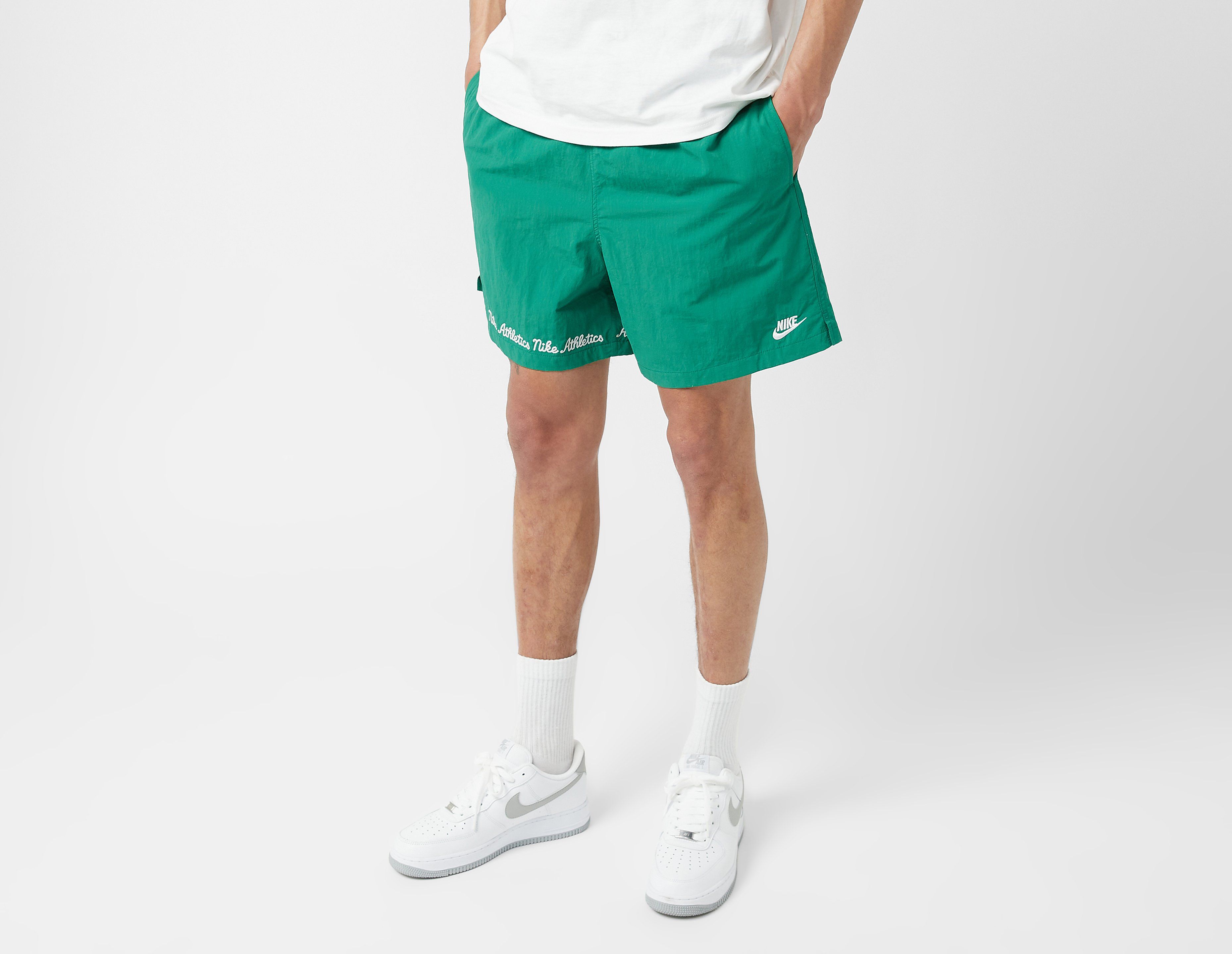 Nike Club Varsity Flow Shorts, Green