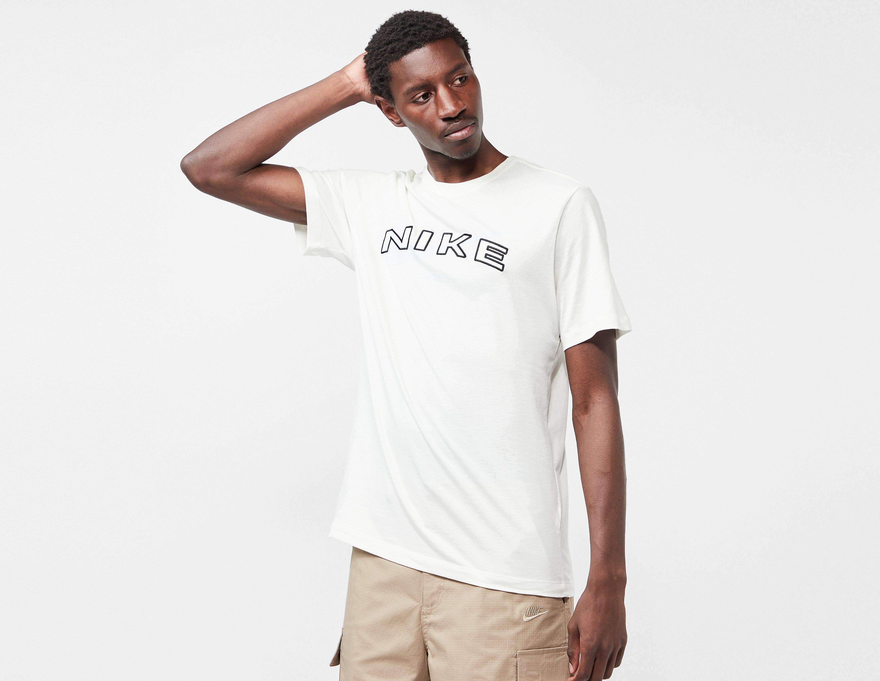 Nike Club Arch T-Shirt