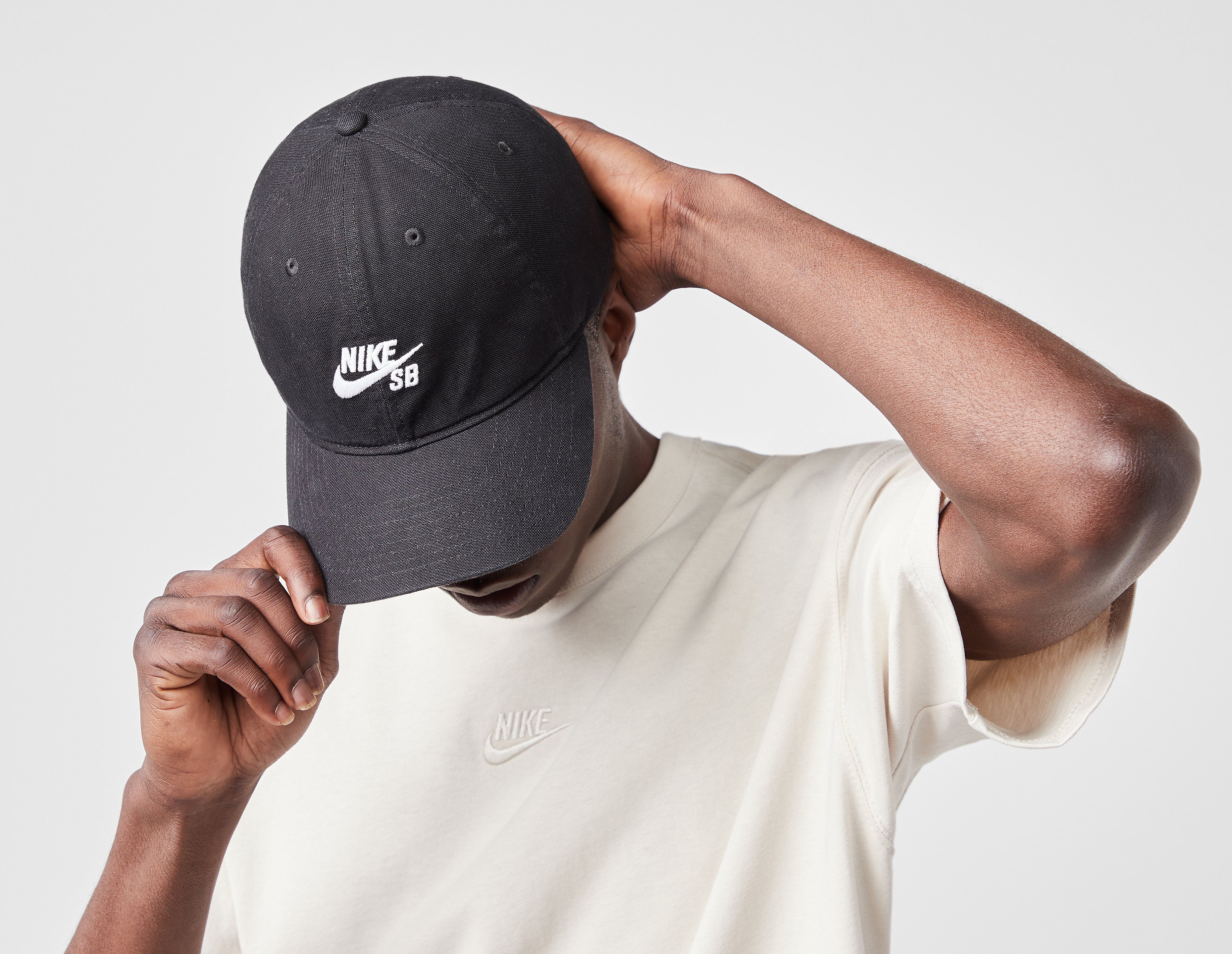 Nike SB Club Cap