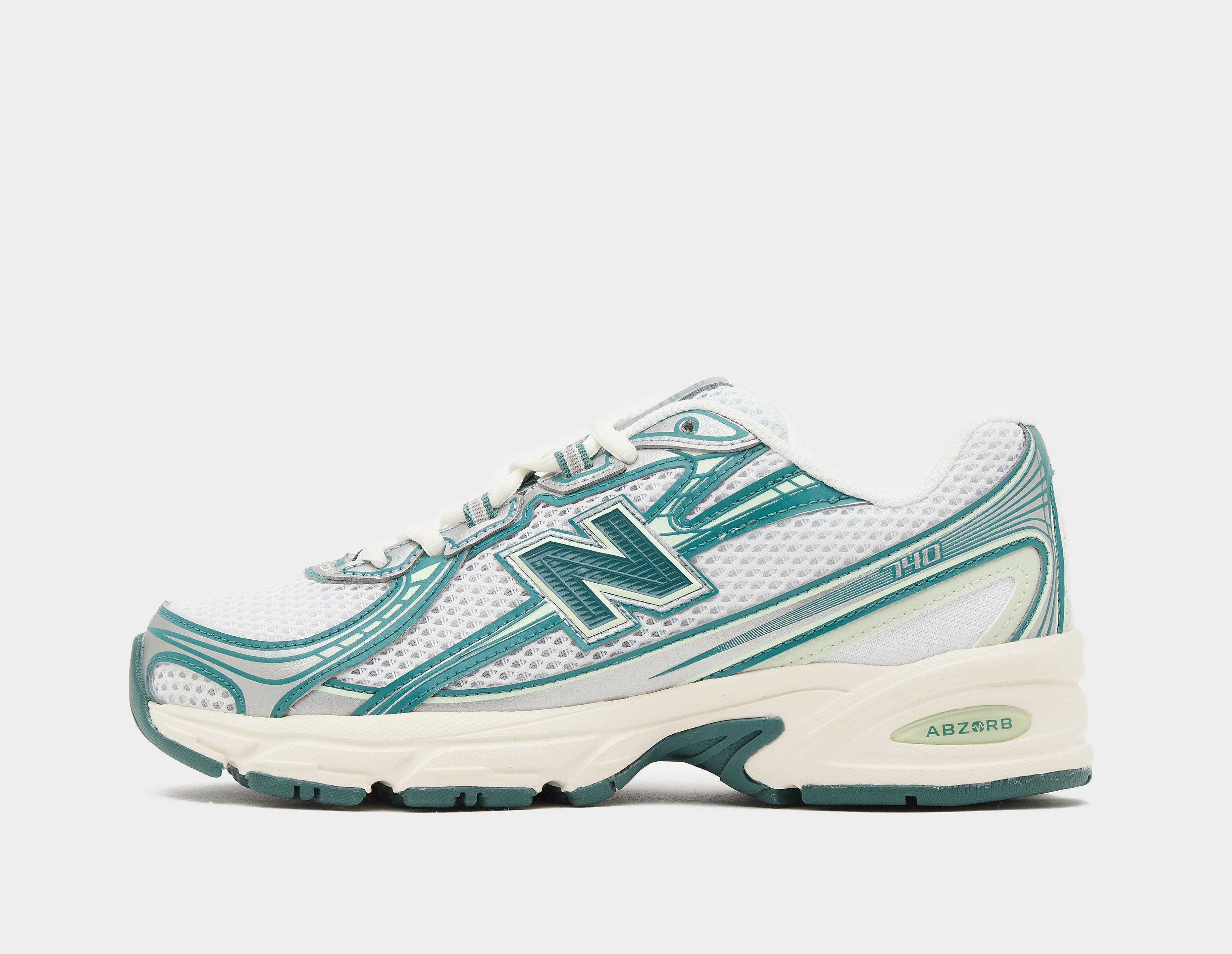 New Balance 740 Women's