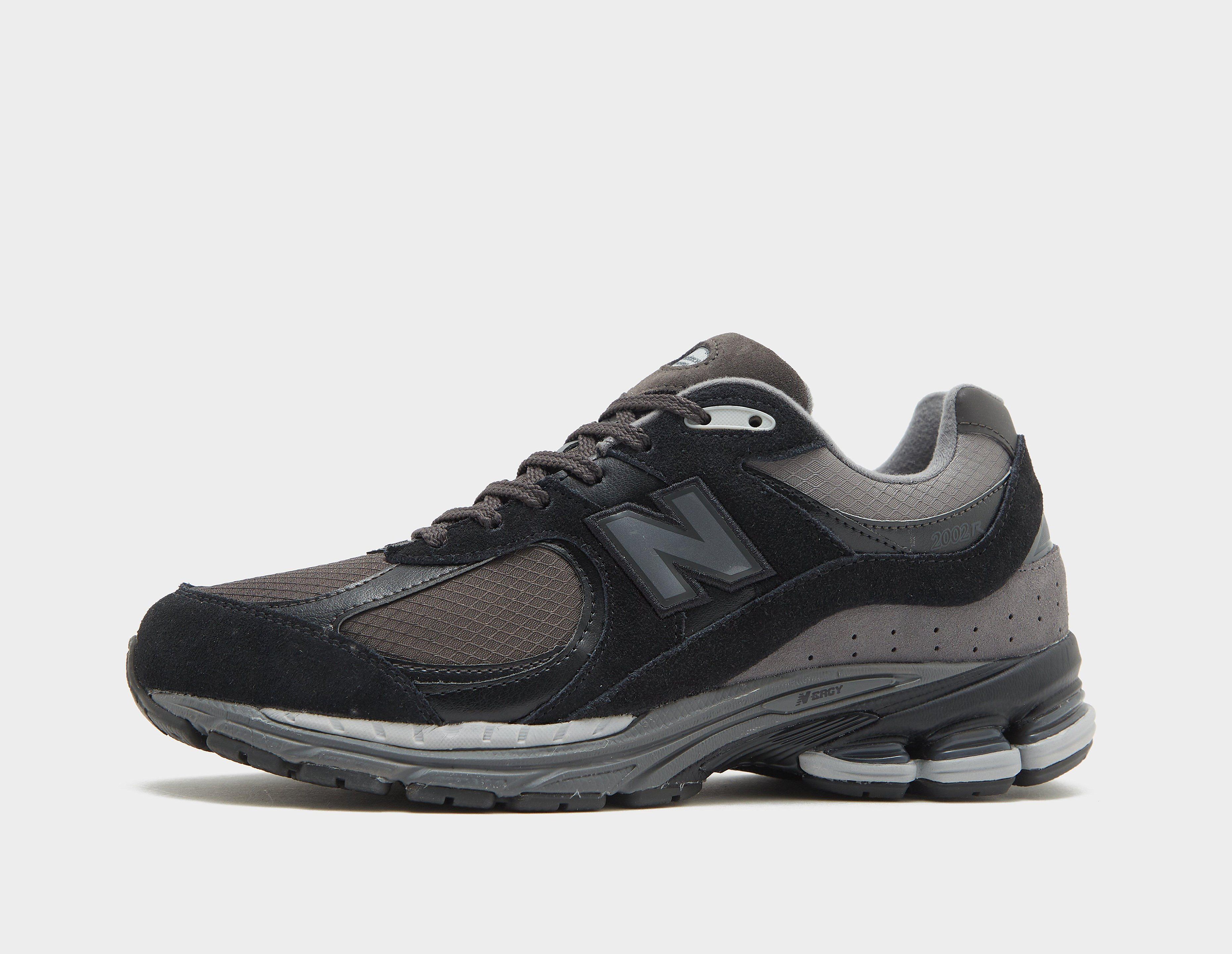 New Balance 2002R