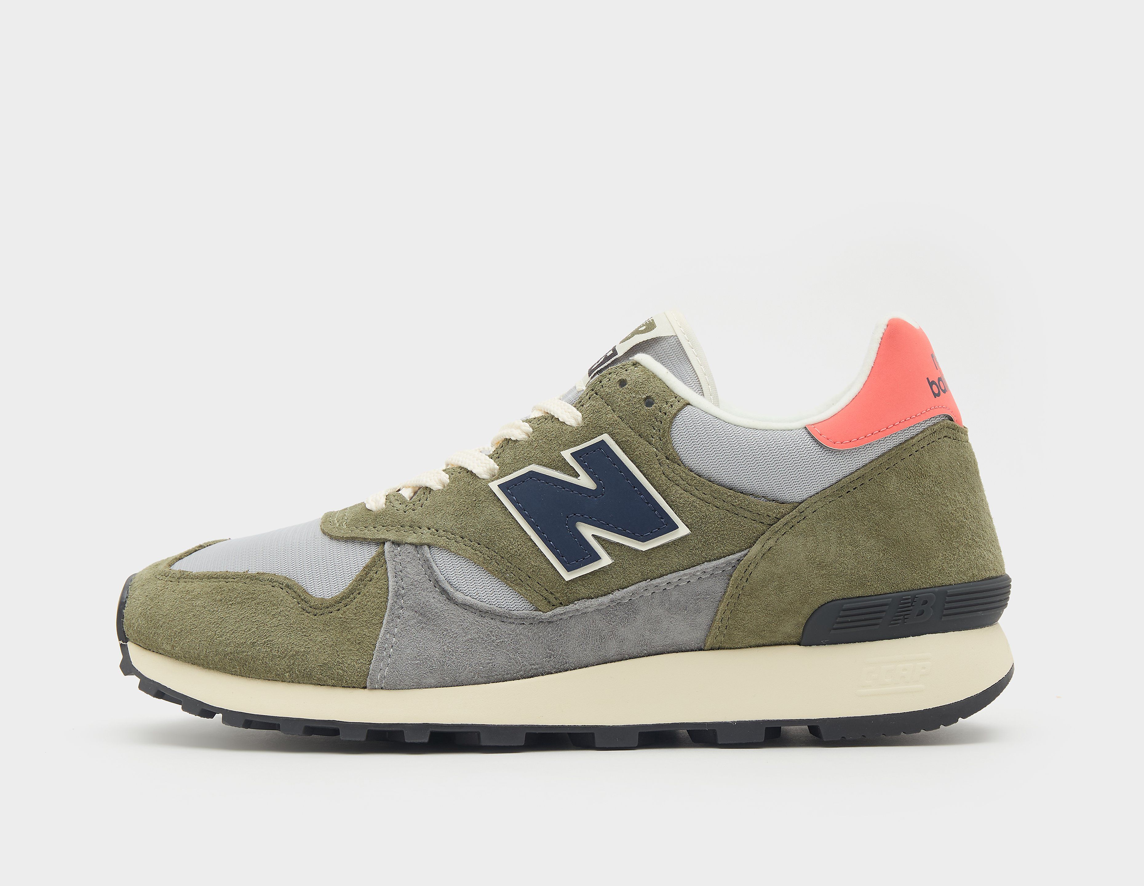 New Balance 475