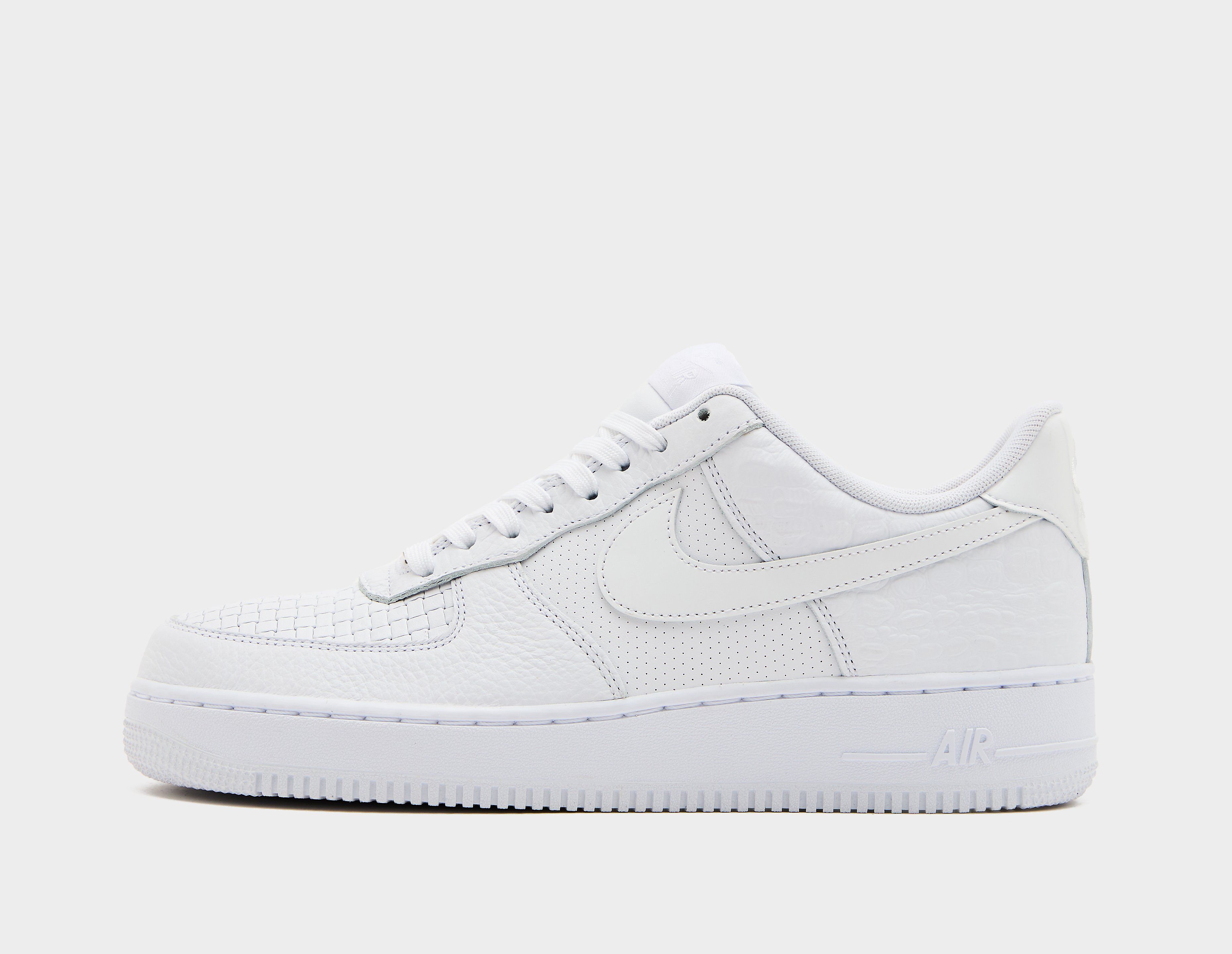 NIKE AIR FORCE 1 - SizeOfficial