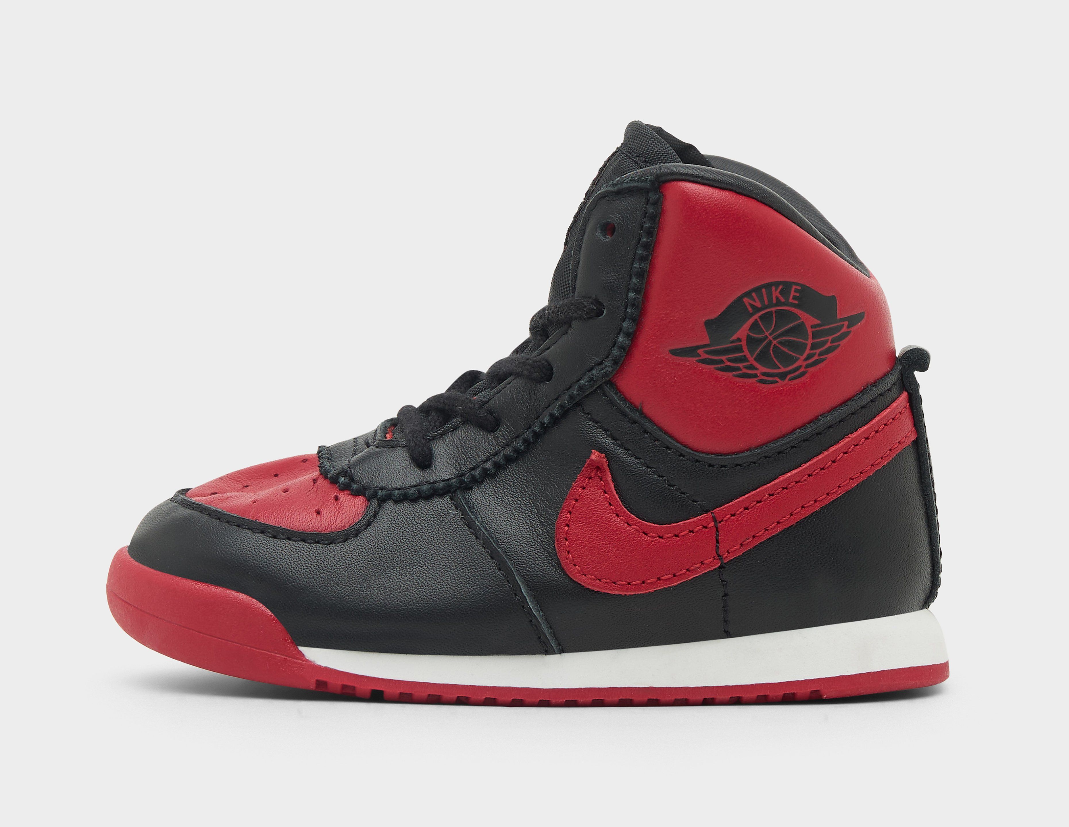 NIKE JORDAN 5 RETRO - SizeOfficial