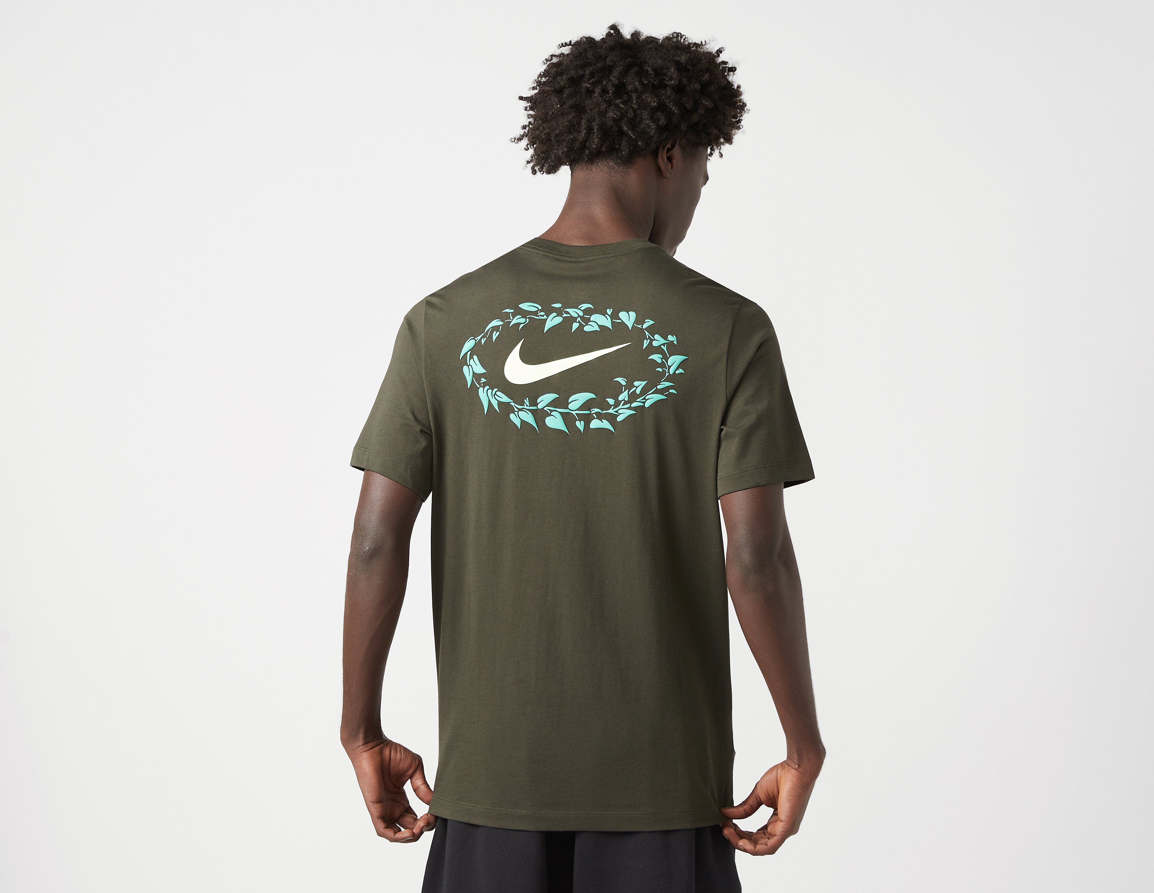 Nike Nurture T-Shirt, Green