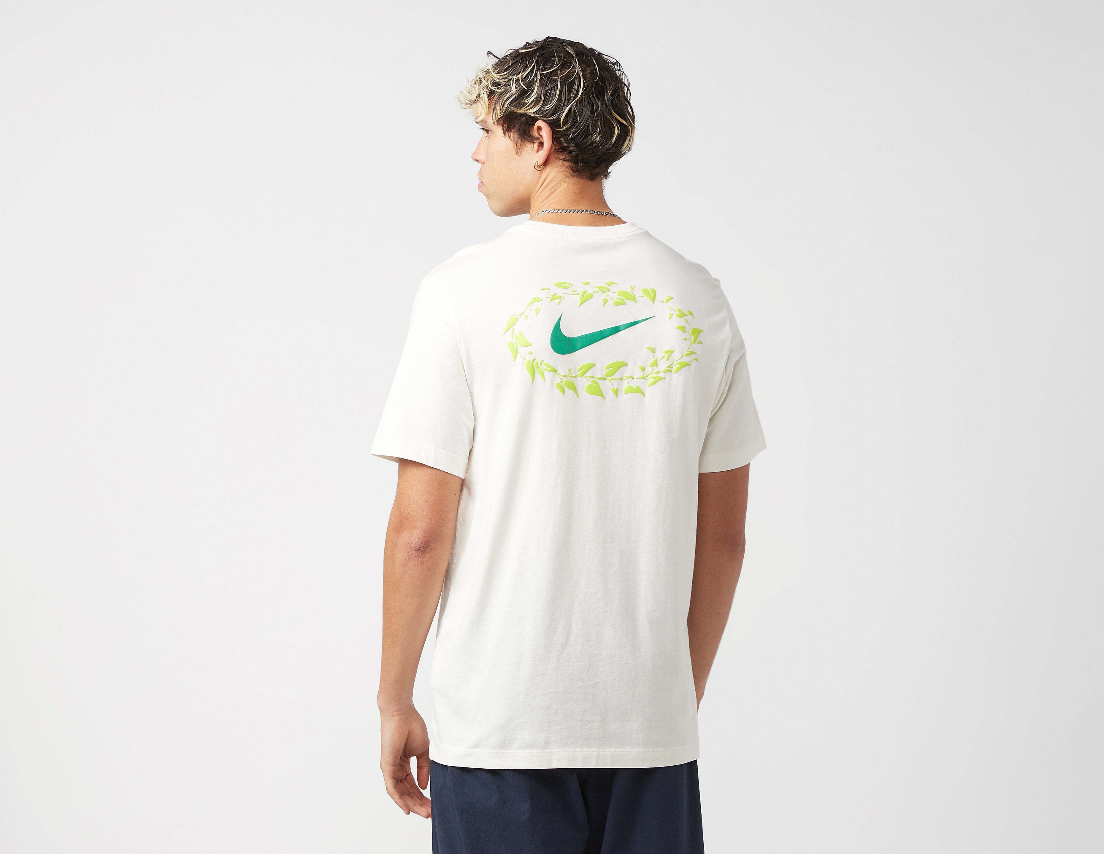 Nike Nurture T-Shirt