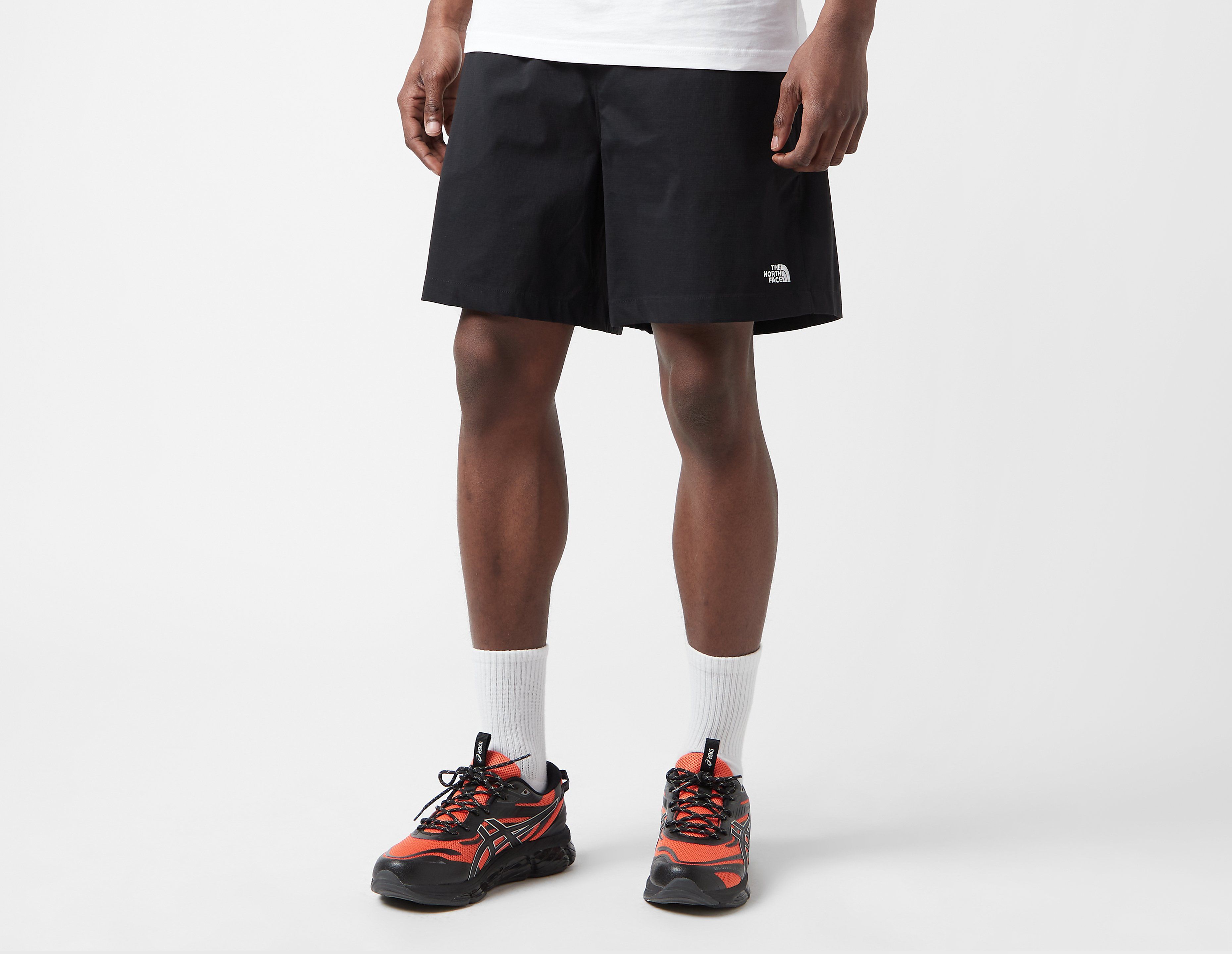 The North Face Class V Pathfinder Pull-On Shorts, Black