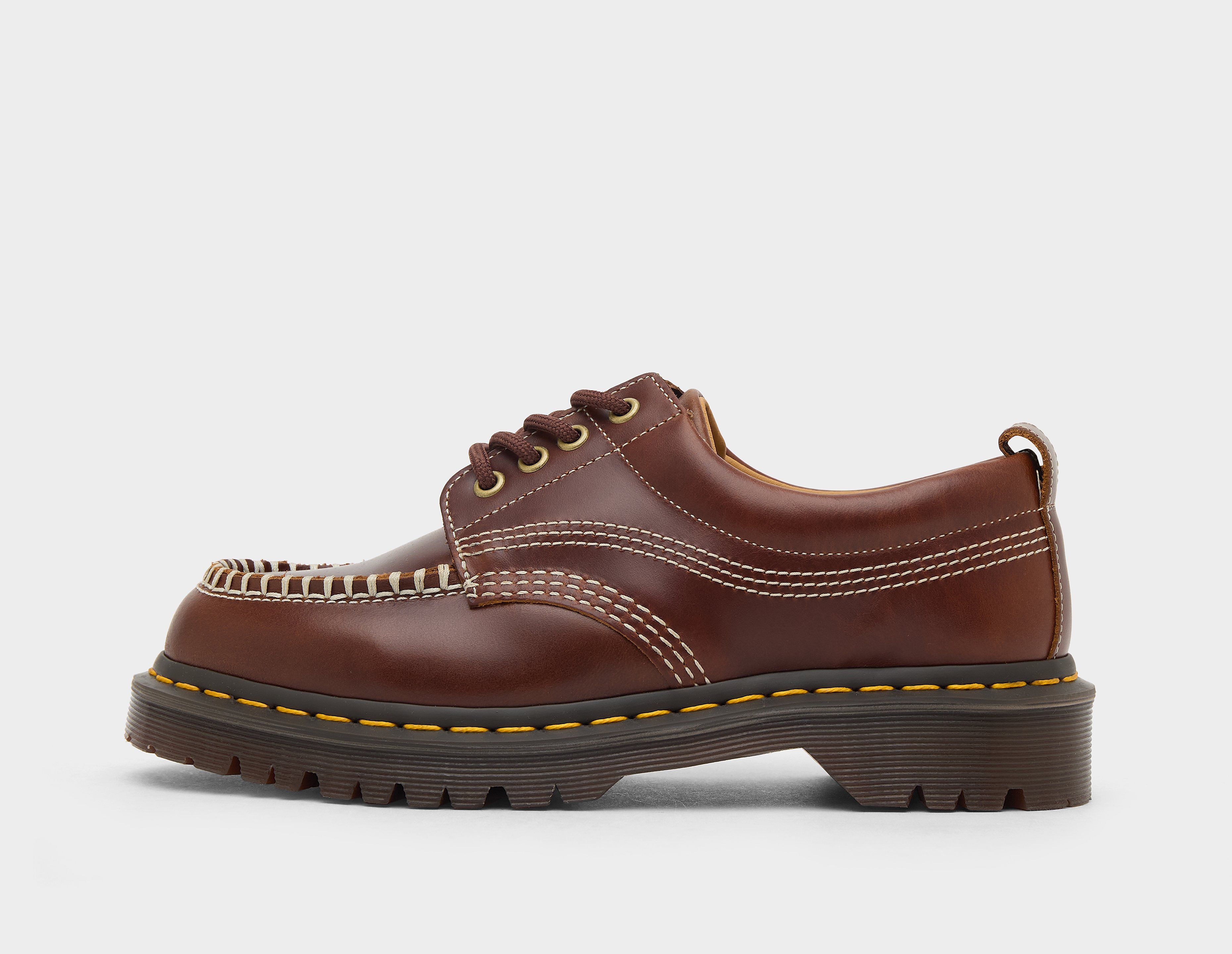 Dr. Martens Lowell, marrón