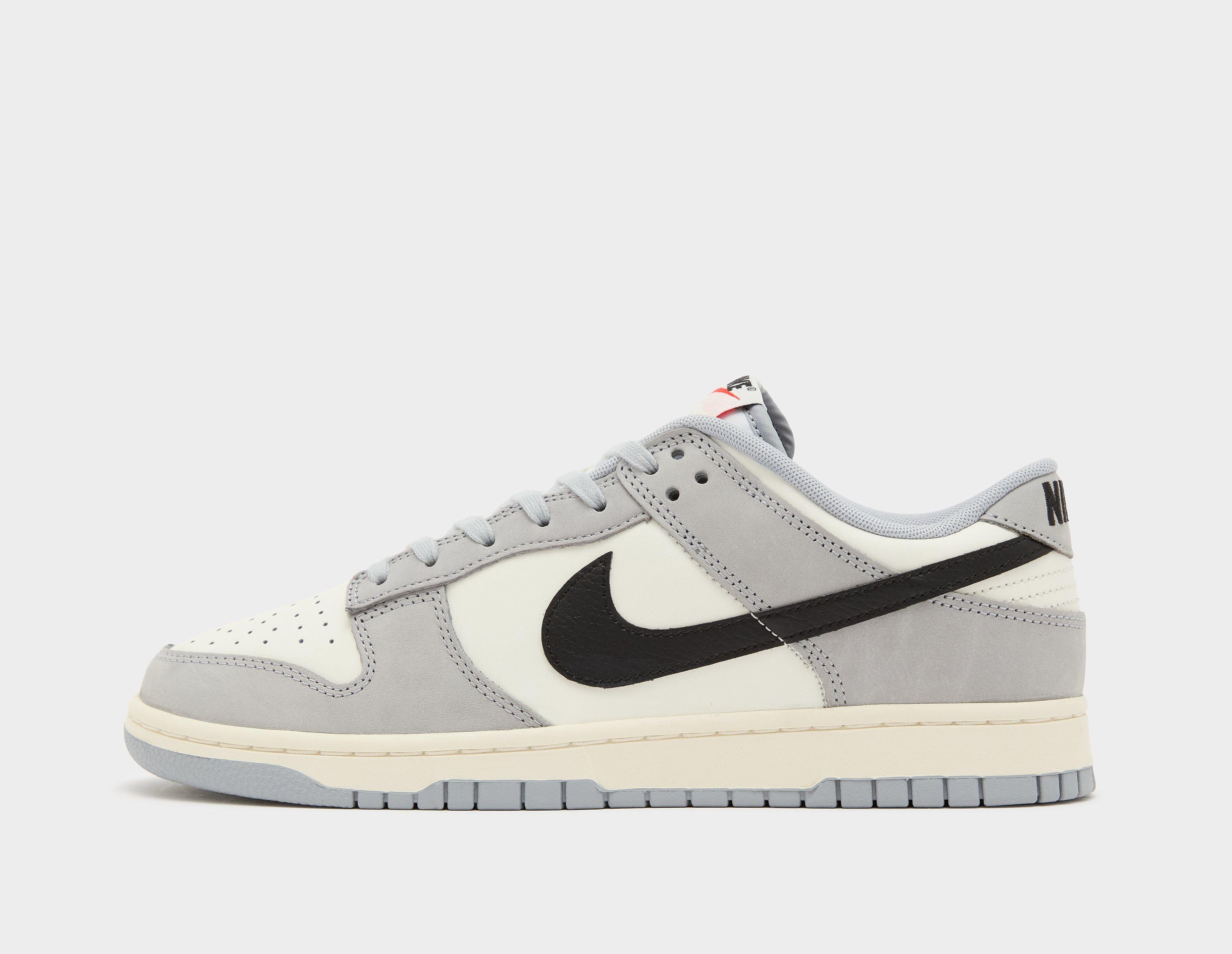 NIKE DUNK LOW - SizeOfficial