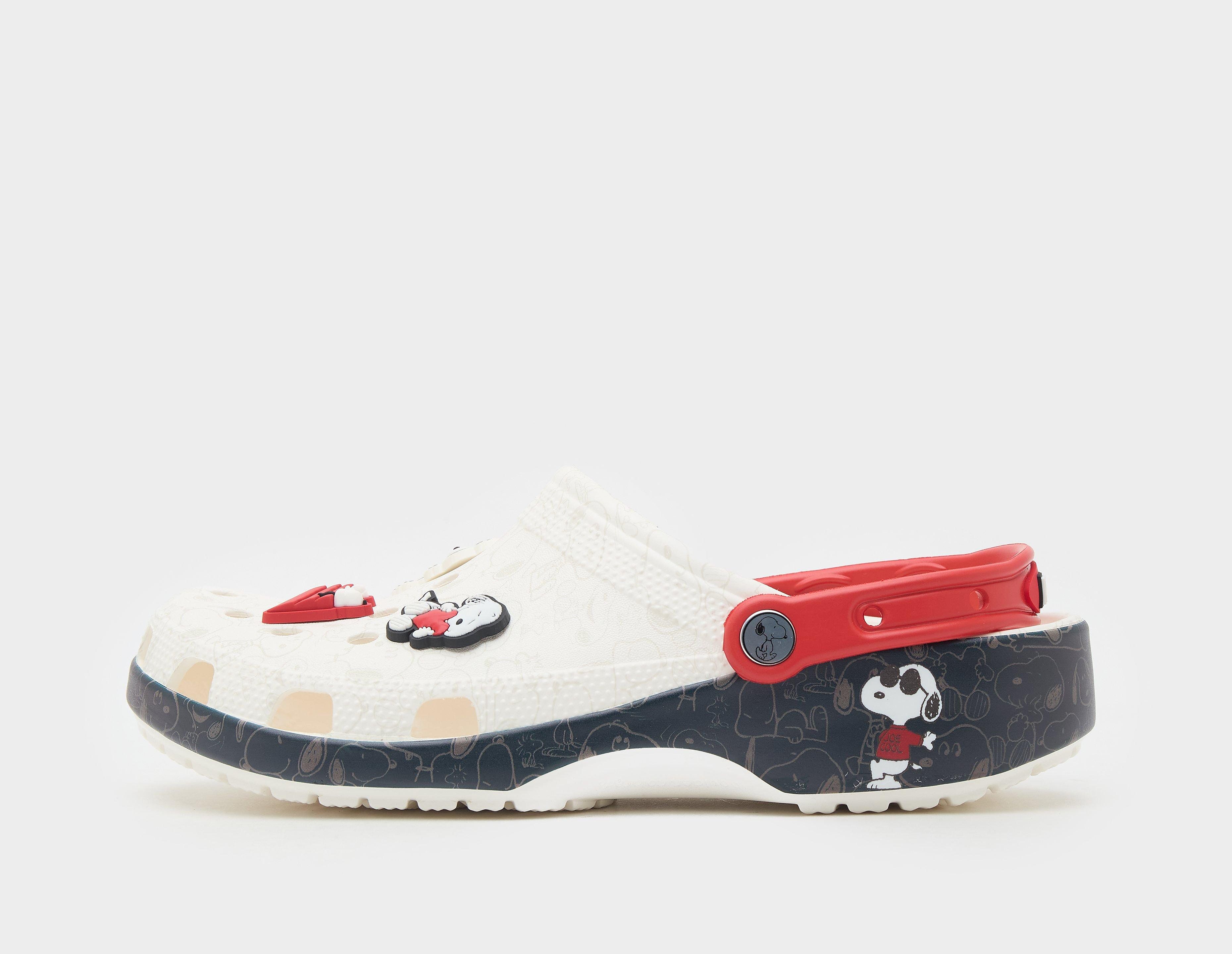Crocs x Peanuts 'Snoopy' Classic Clog, White