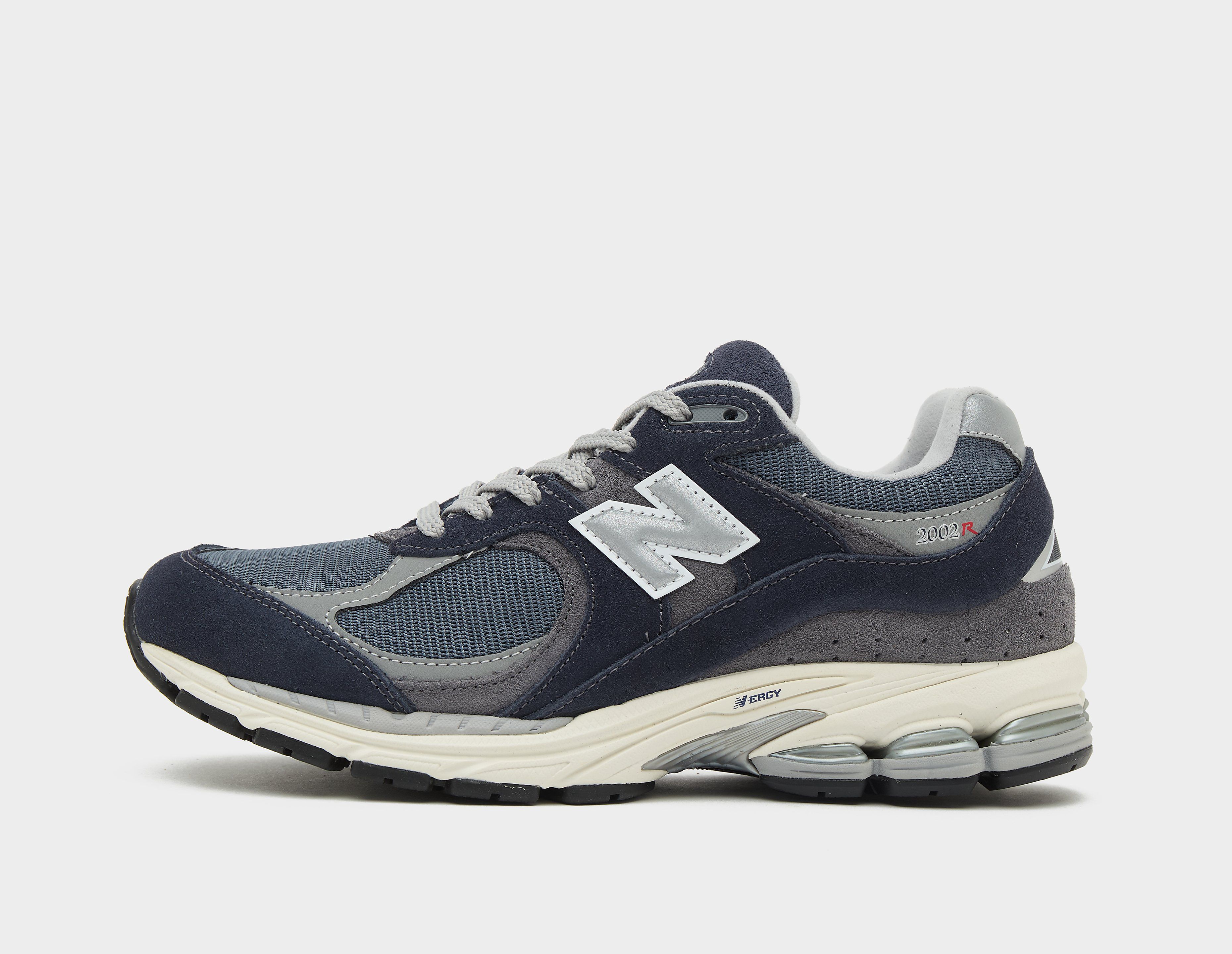 New Balance 2002R