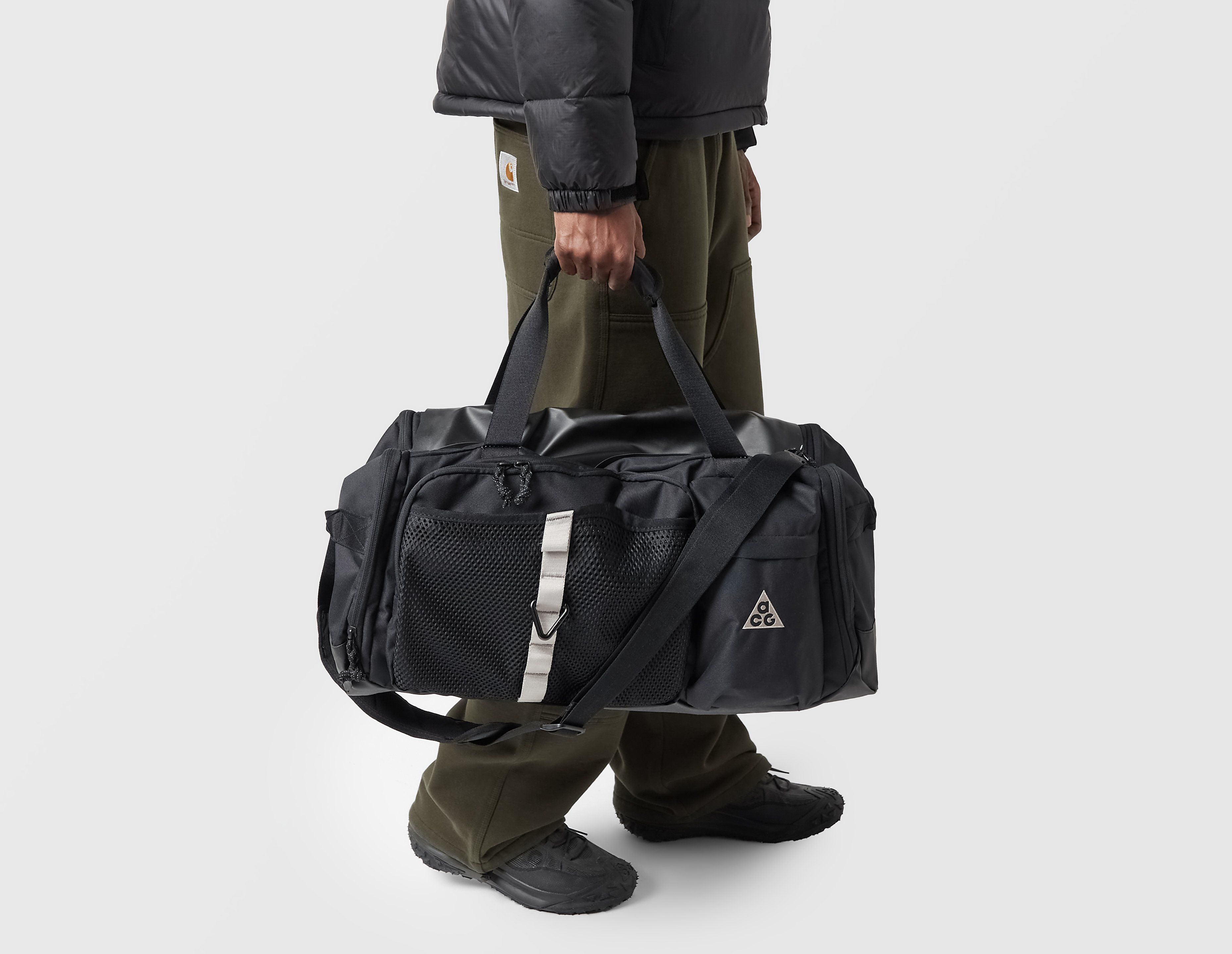 Nike ACG 'DAYMAX' Duffel Bag, negro