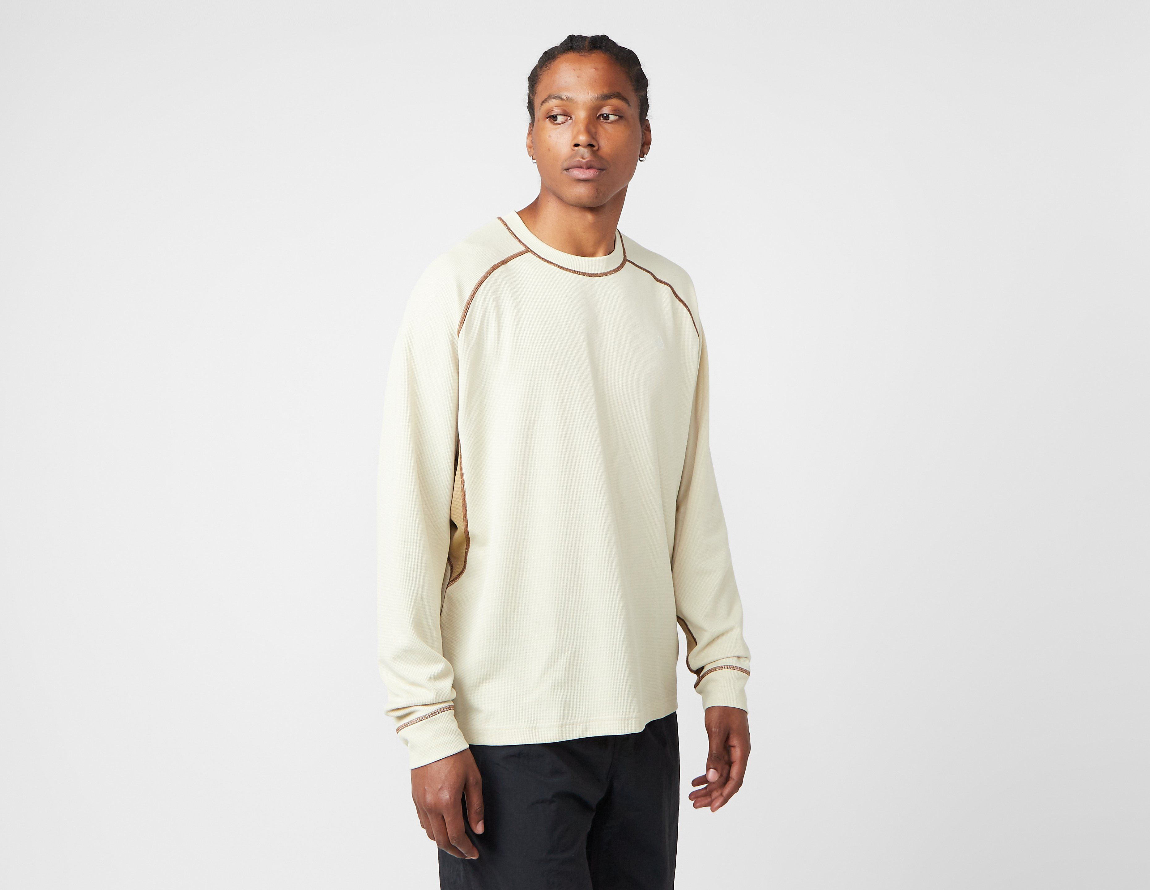 Nike ACG Chinati Long Sleeve T-Shirt