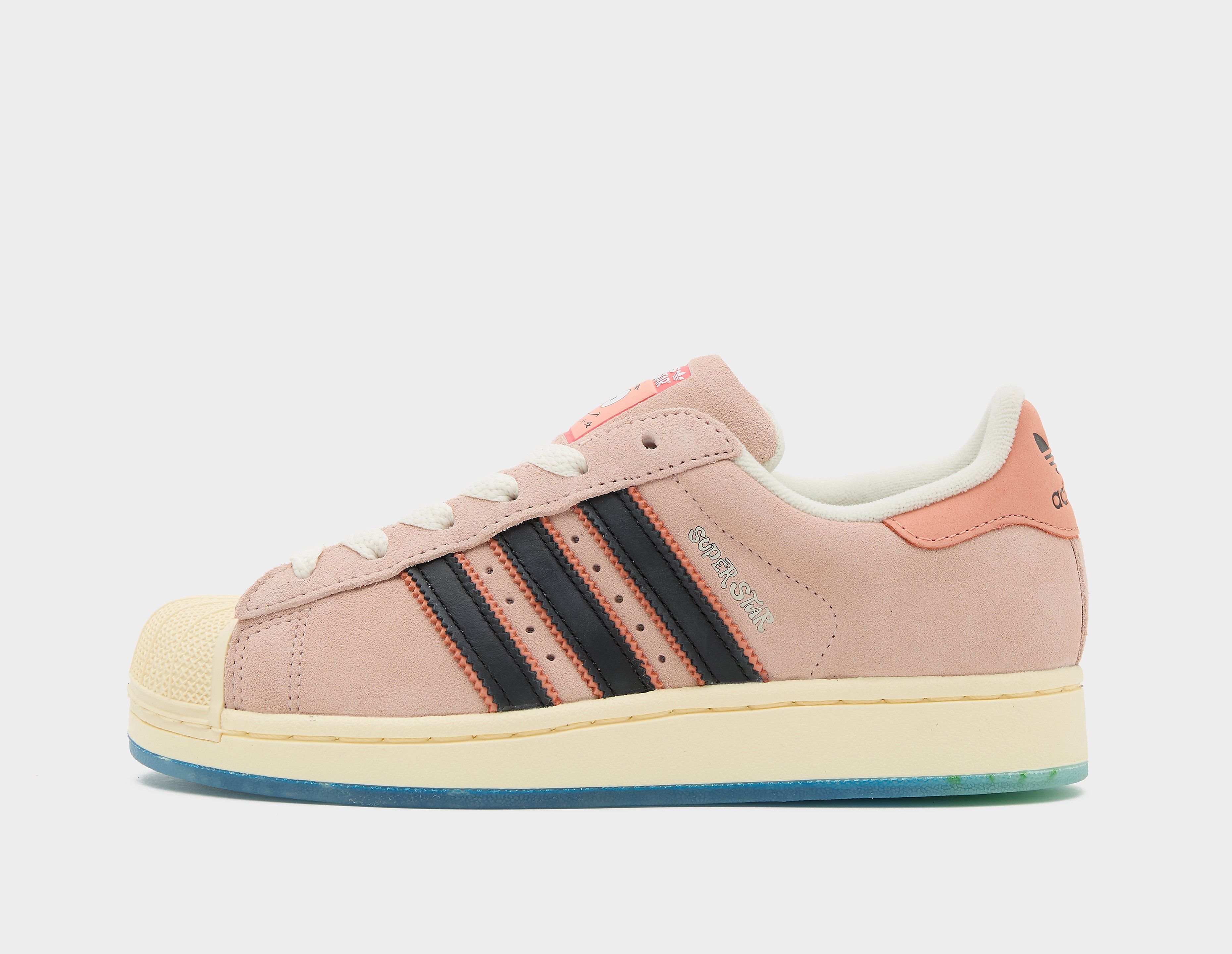 adidas+Originals+x+SpongeBob+SquarePants+Patrick+Superstar+Women%27s,+rose
