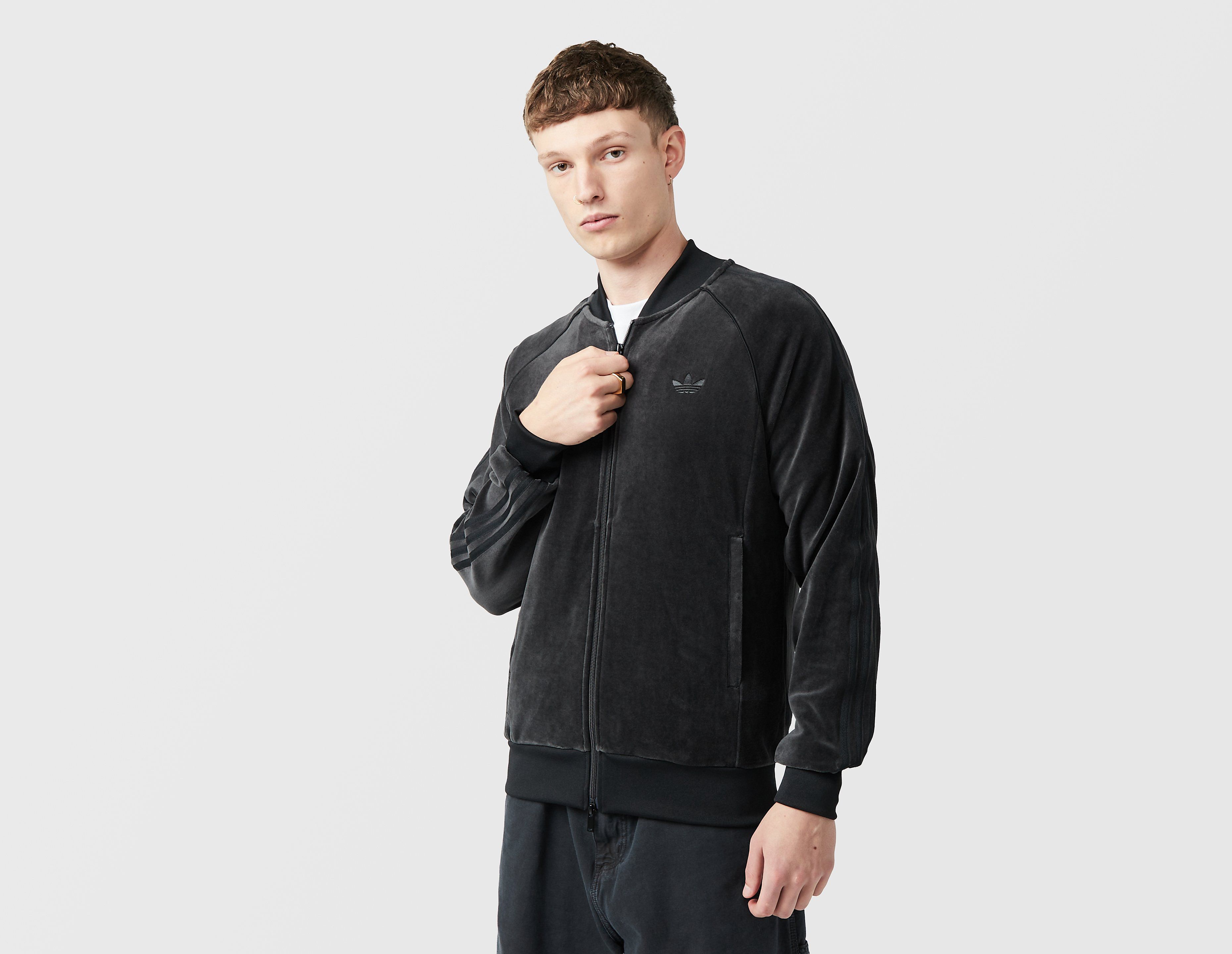 Adidas Originals Adicolor SST Velour Track Top, zwart