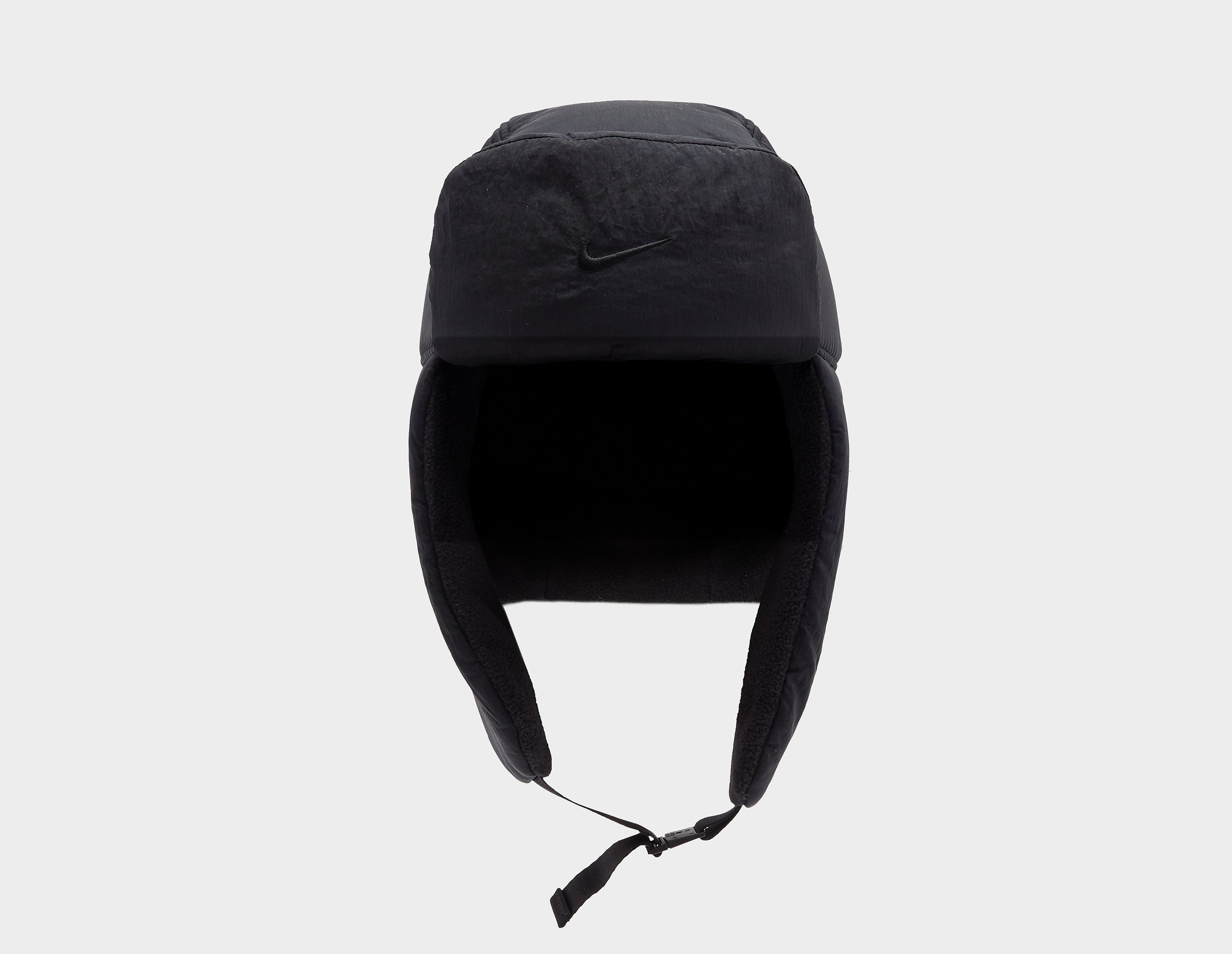 Nike Fly Unstructured Puffer Trapper Cap, zwart